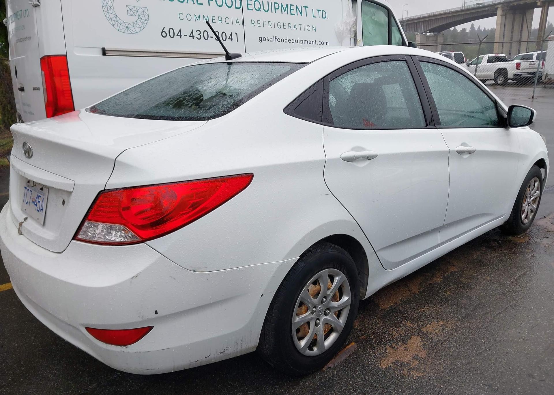 2013 HYUNDAI ACCENT GLS