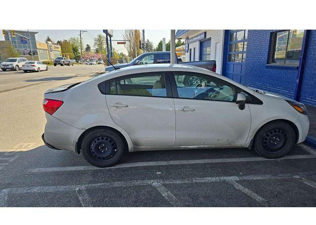 2015 KIA RIO