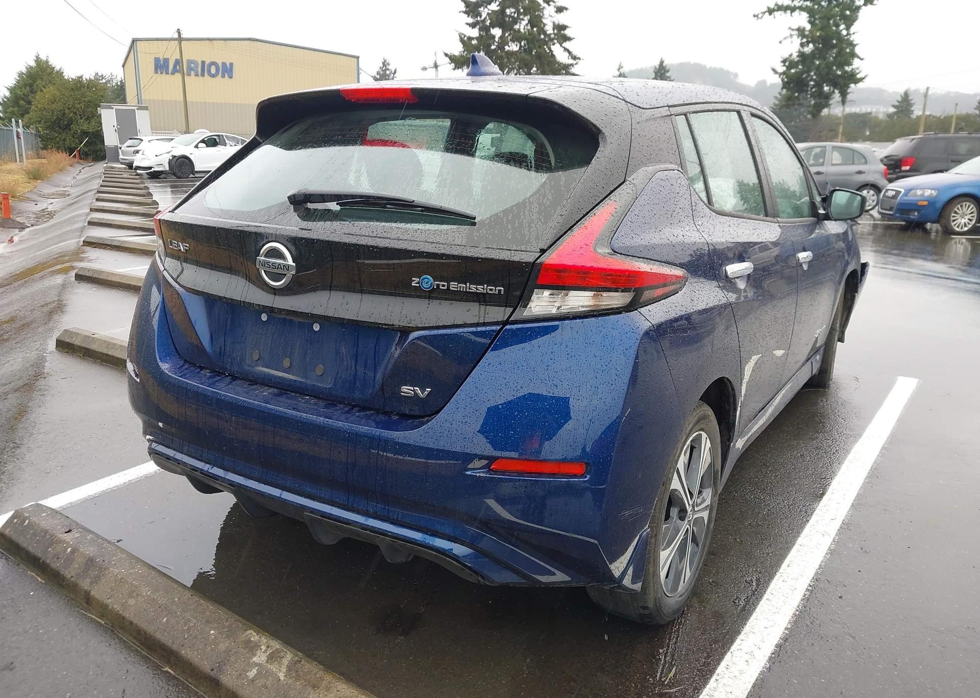 2019 NISSAN LEAF