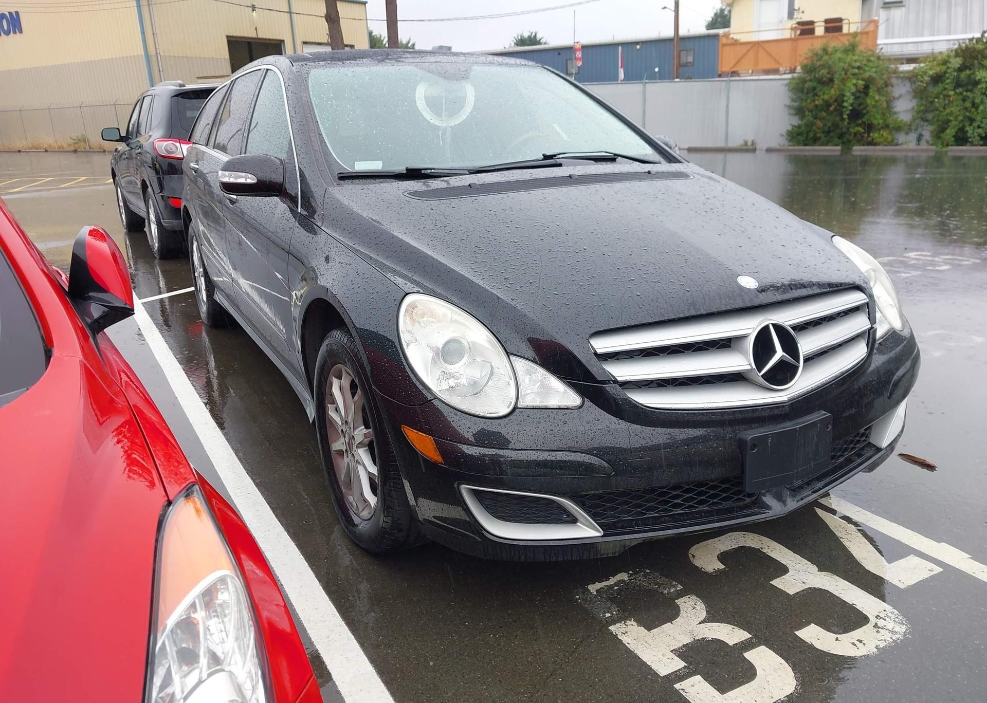 2006 MERCEDES-BENZ R 350