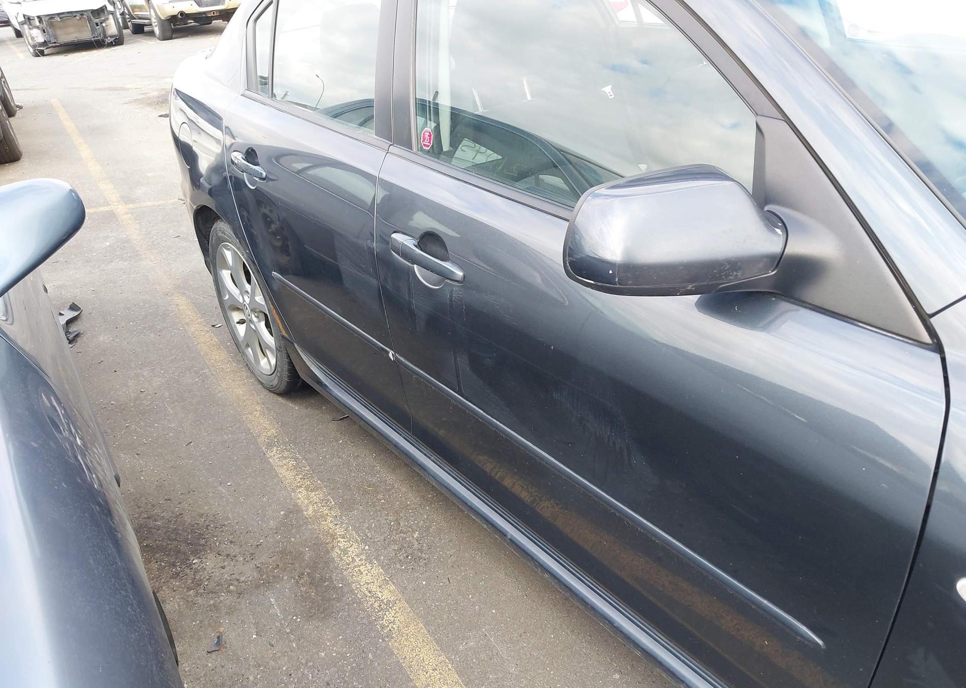 2009 MAZDA 3 S