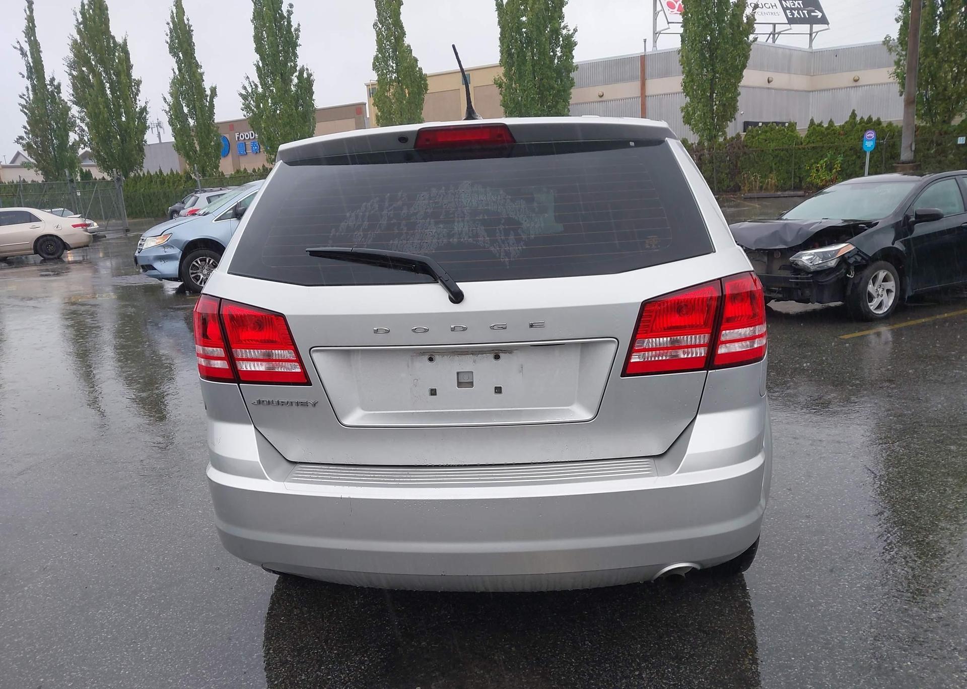 2012 DODGE JOURNEY SE