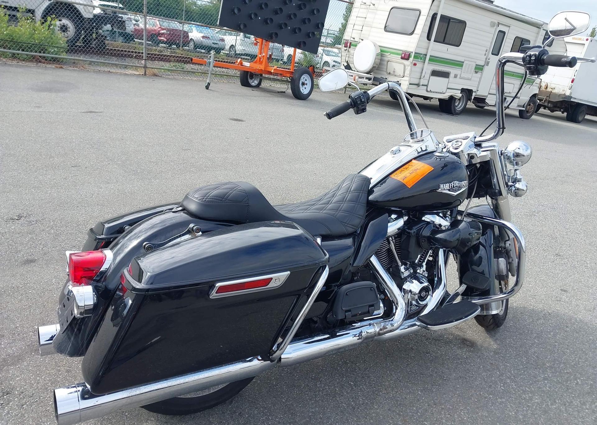 2021 HARLEY-DAVIDSON FLHR
