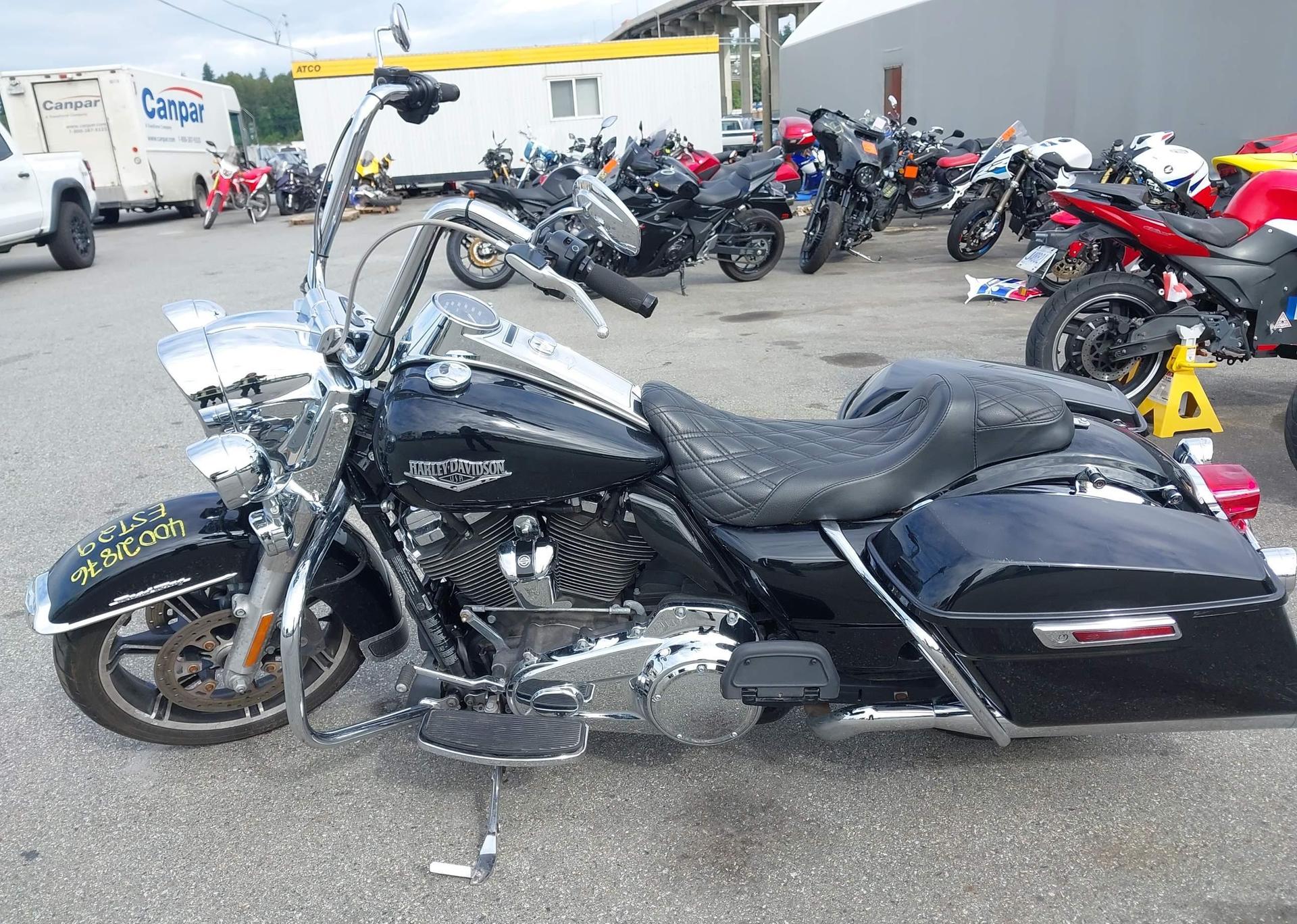 2021 HARLEY-DAVIDSON FLHR