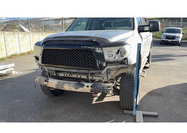 2008 TOYOTA TUNDRA CREWMAX LIMITED