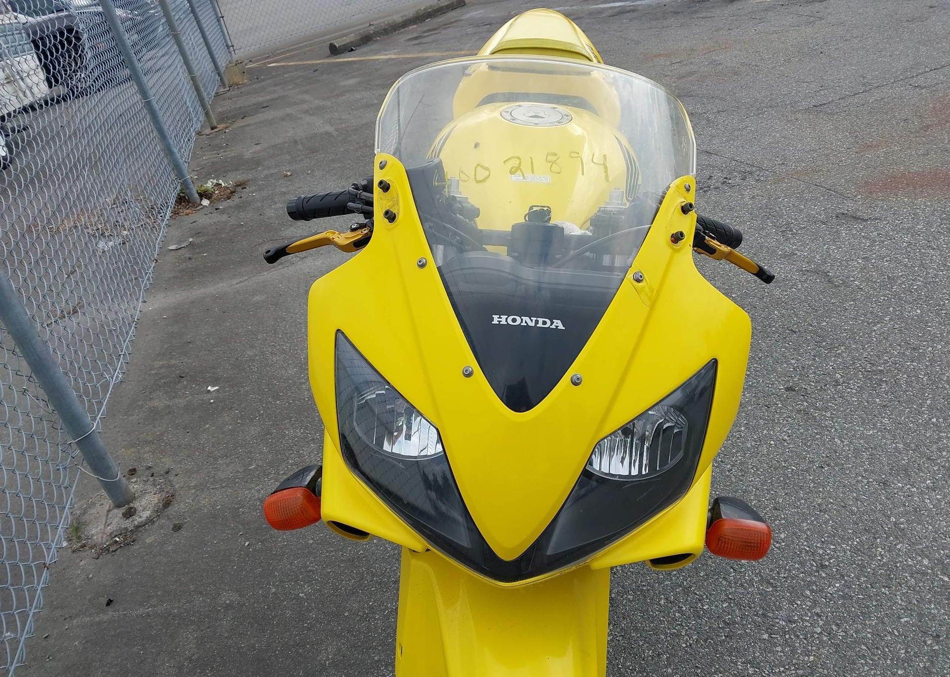 2002 HONDA CBR600 F4