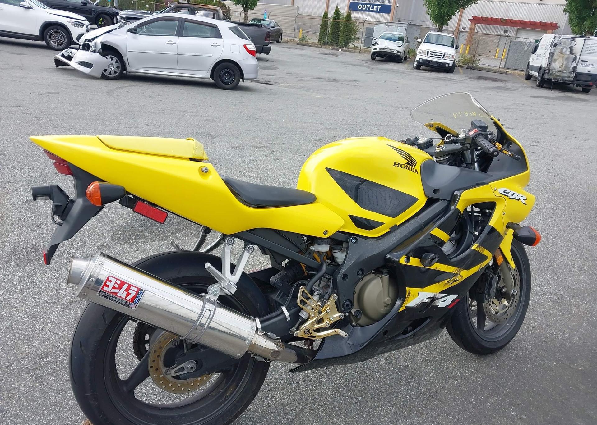 2002 HONDA CBR600 F4