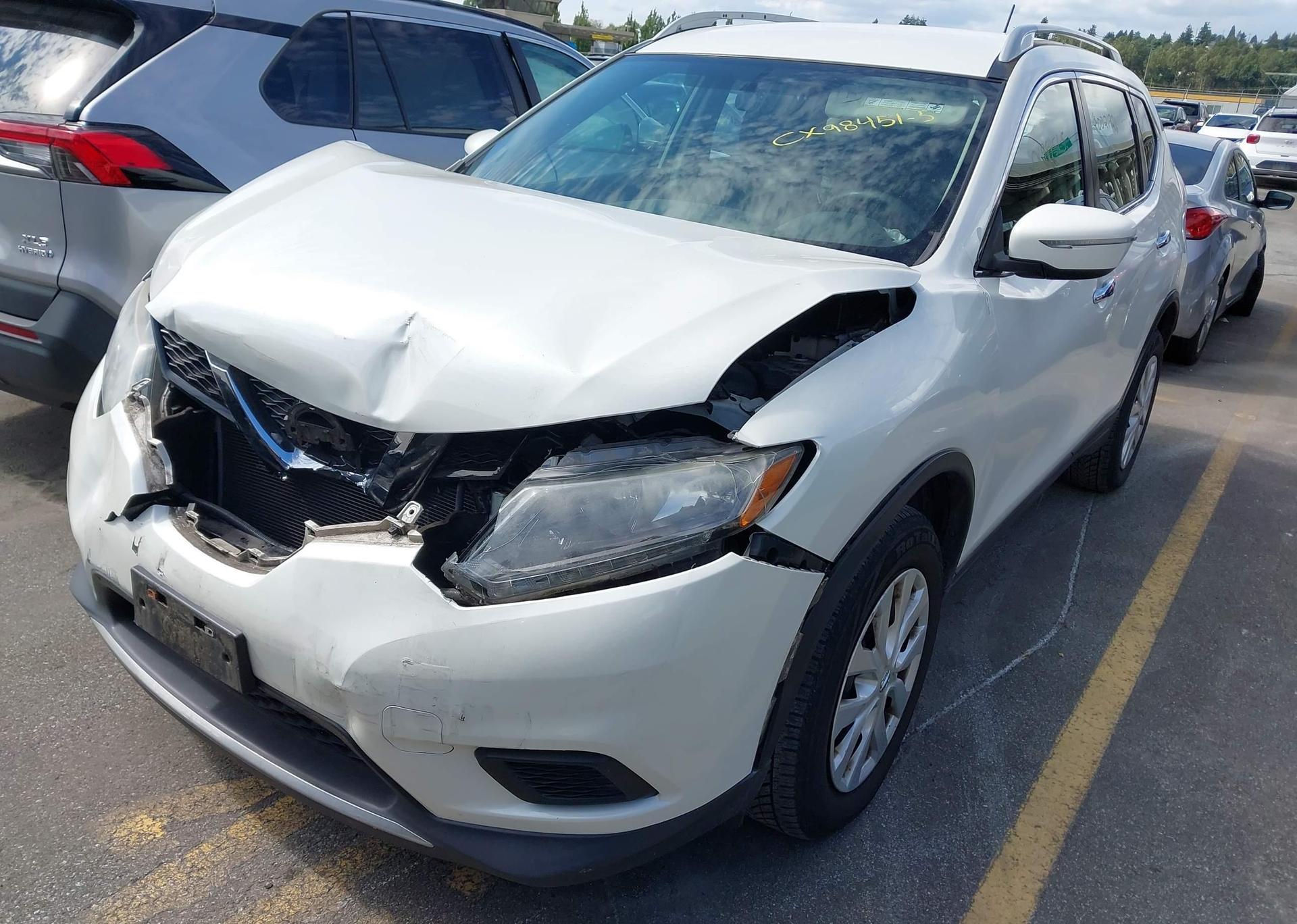 2015 NISSAN ROGUE