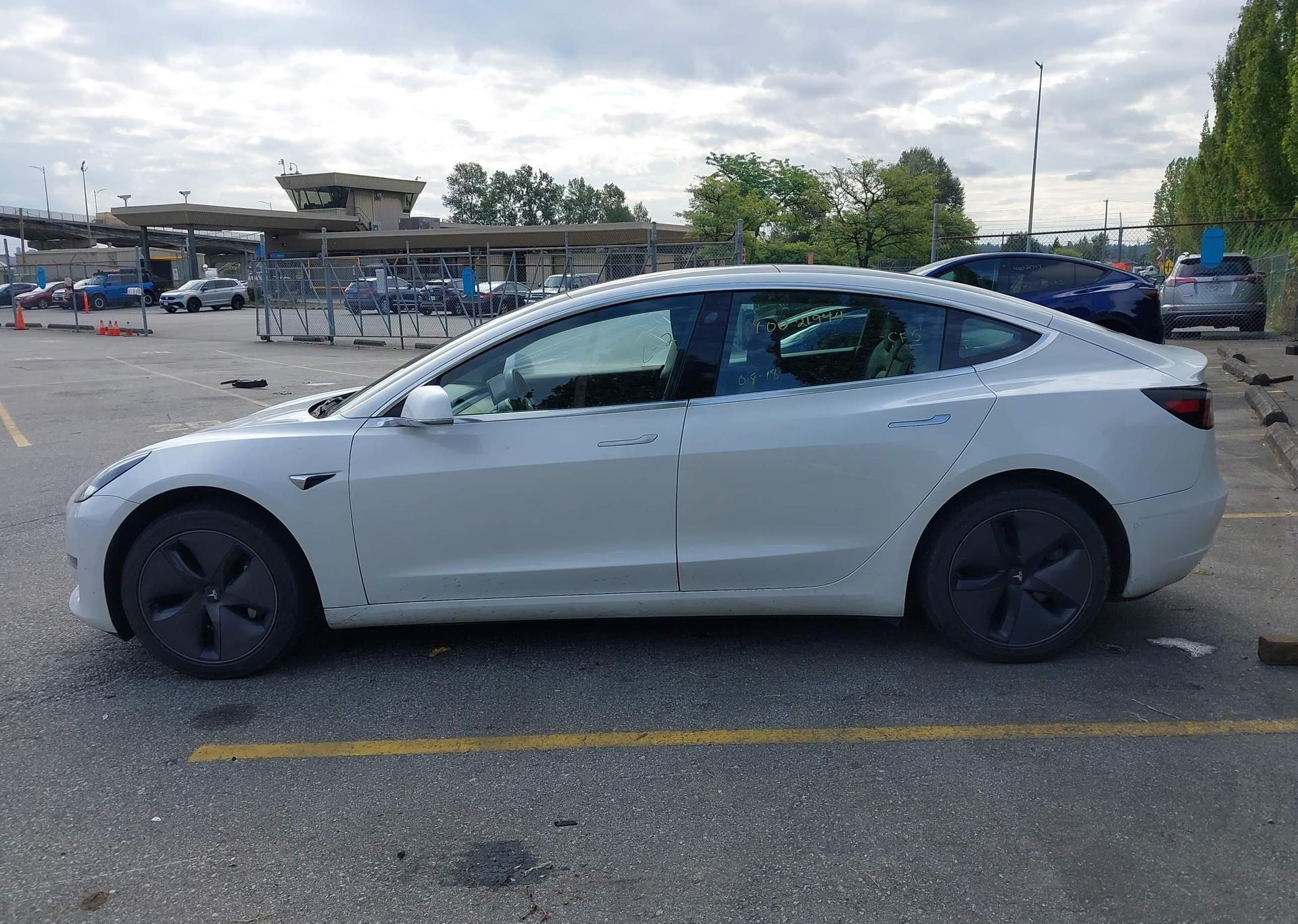 2020 TESLA MODEL 3