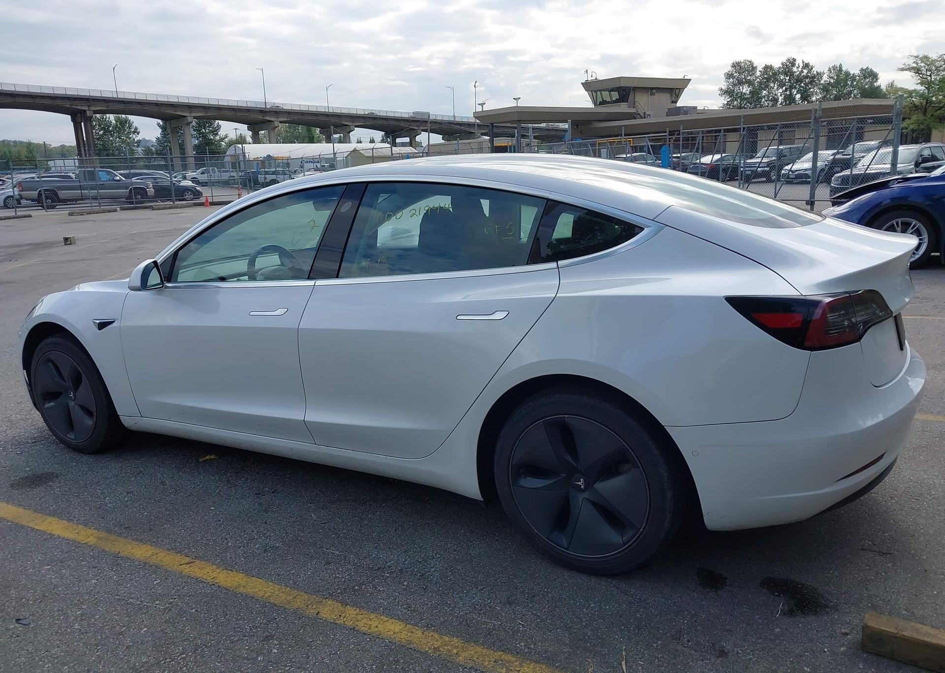 2020 TESLA MODEL 3