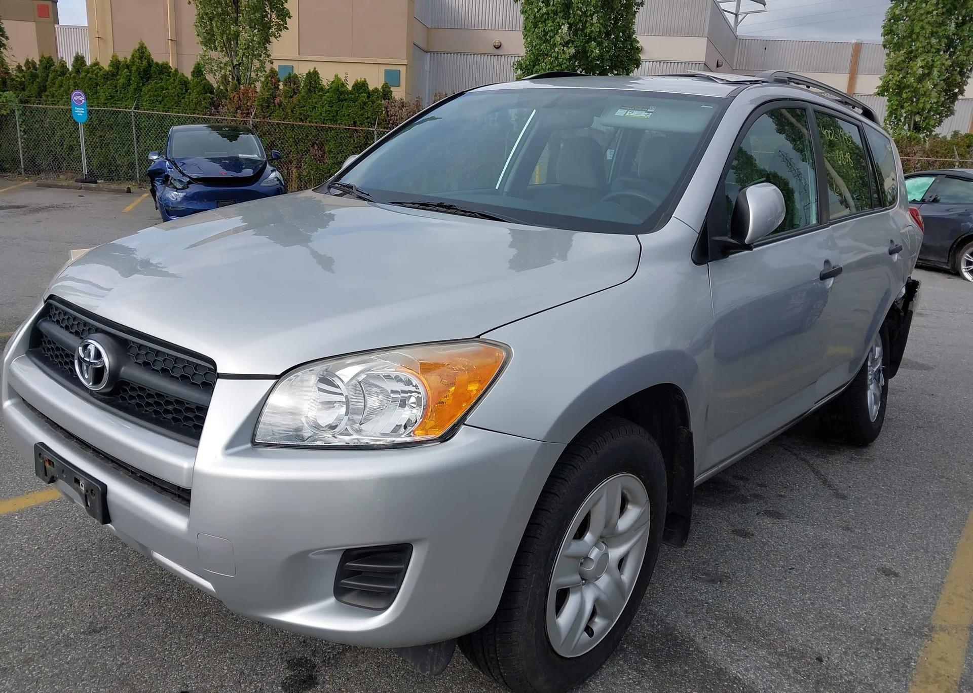 2012 TOYOTA RAV4