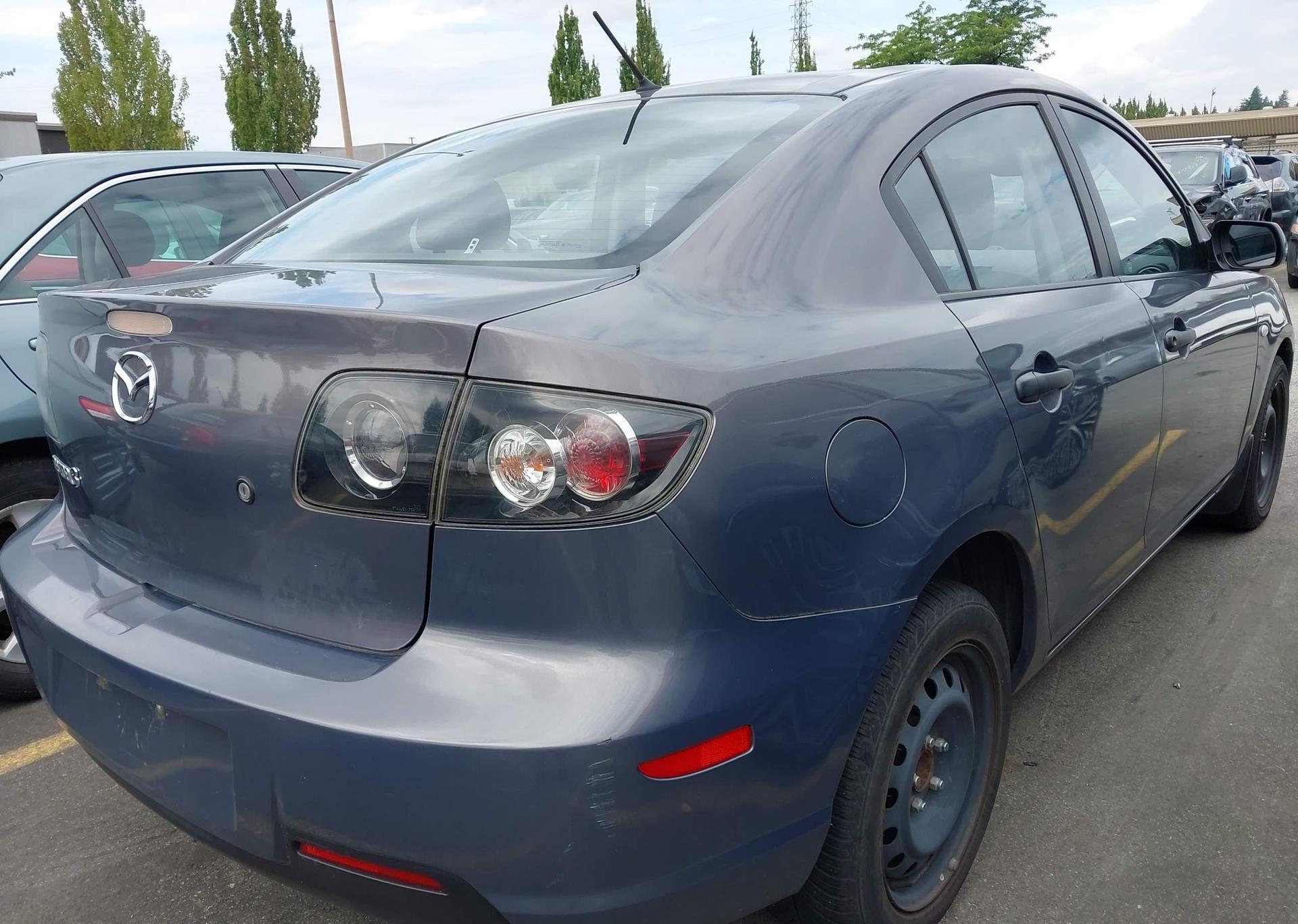 2007 MAZDA 3 I