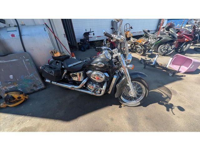 2003 HONDA VT750 CD
