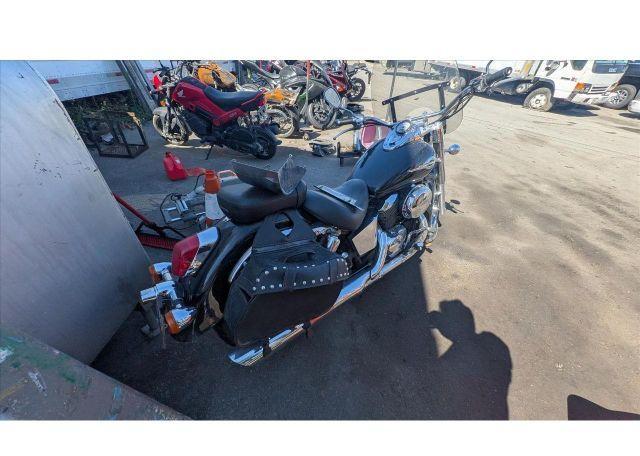 2003 HONDA VT750 CD