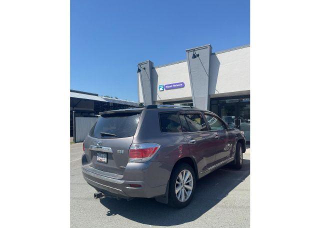 2011 TOYOTA HIGHLANDER HYBRID LIMITED