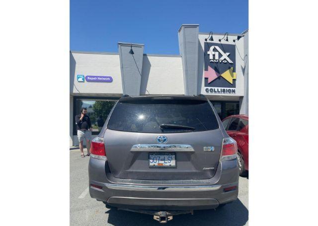 2011 TOYOTA HIGHLANDER HYBRID LIMITED