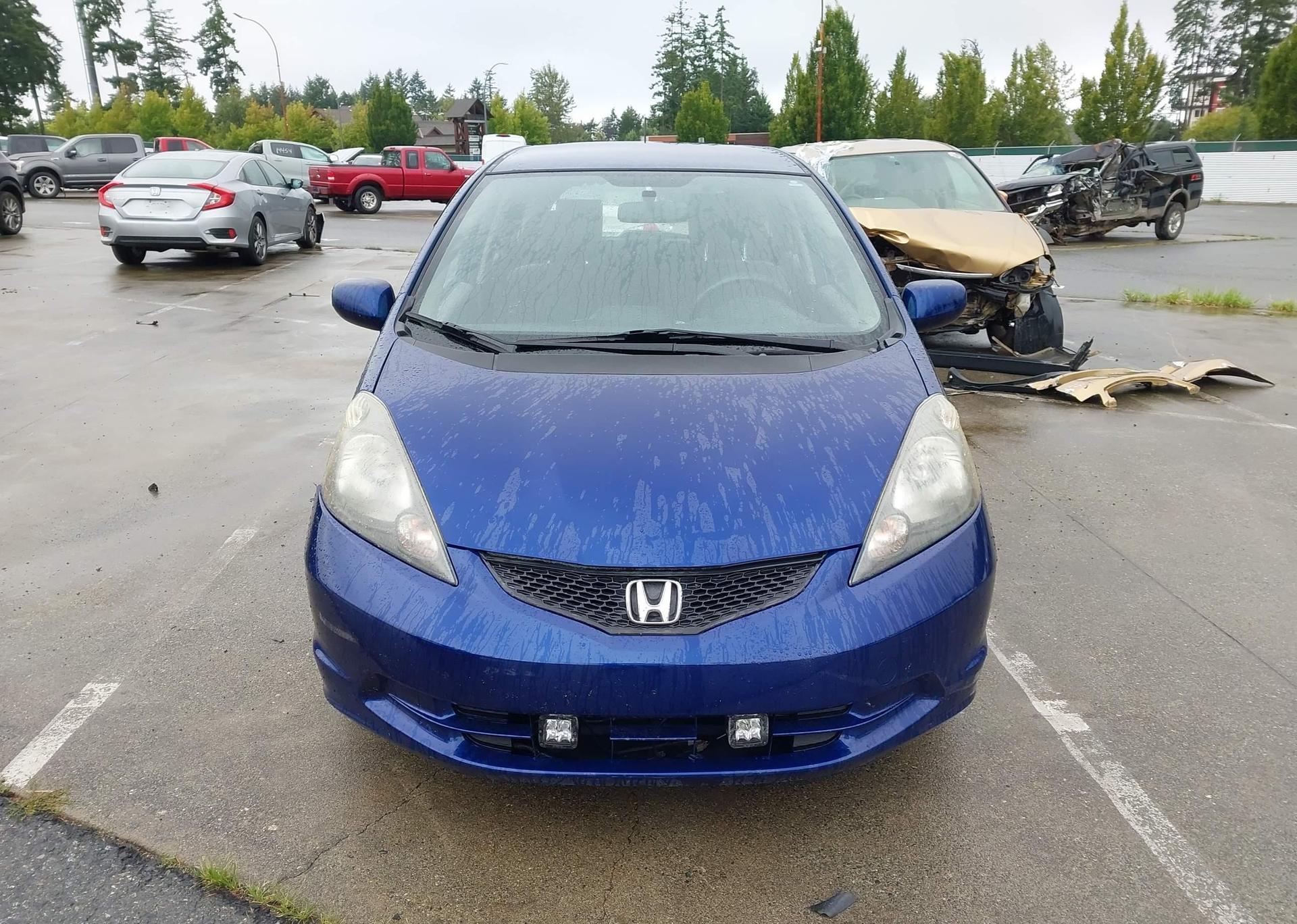2014 HONDA FIT LX