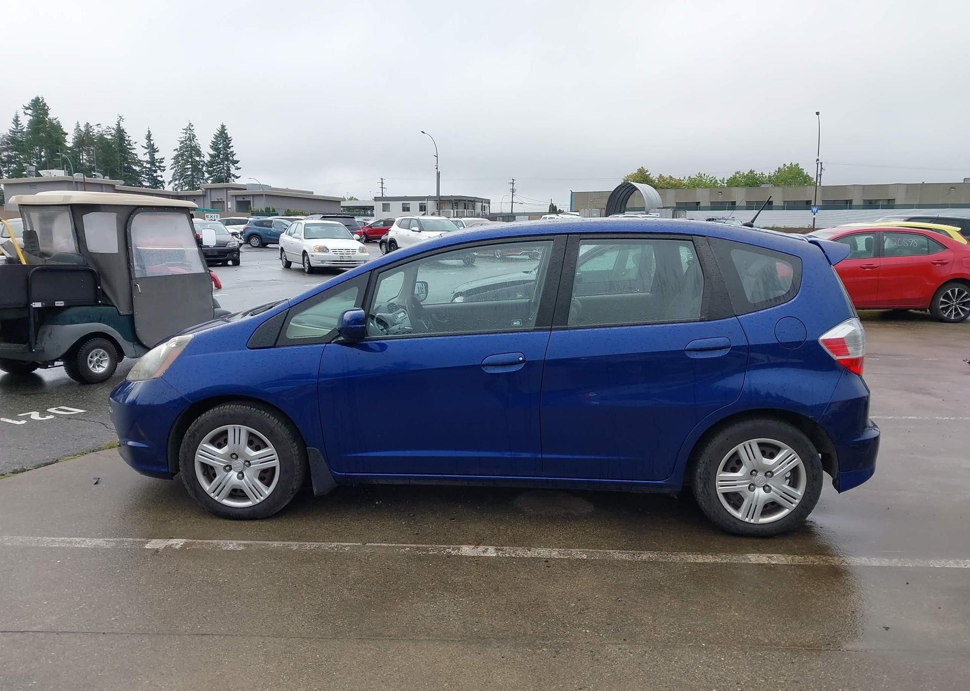 2014 HONDA FIT LX