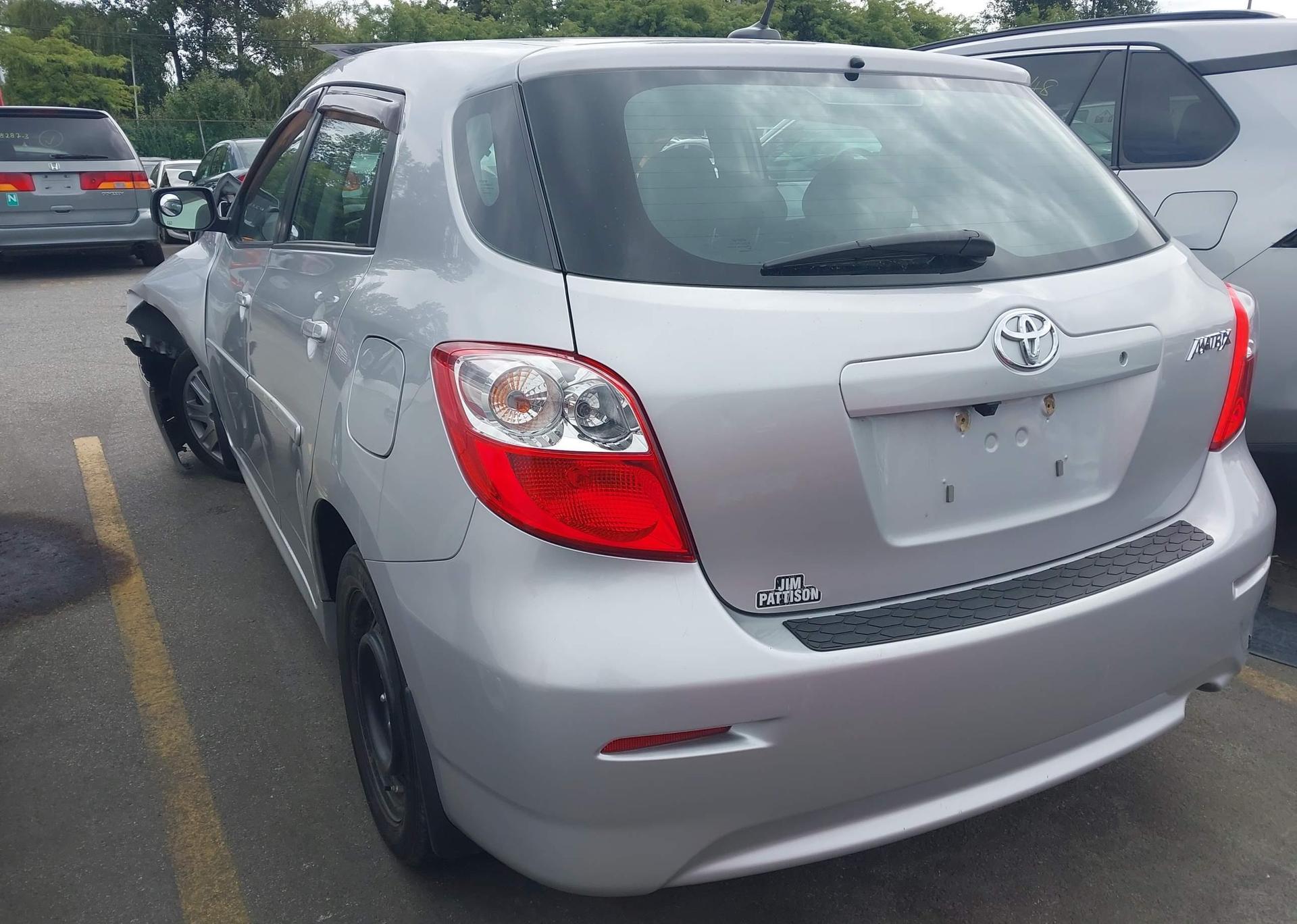 2011 TOYOTA COROLLA MATRIX
