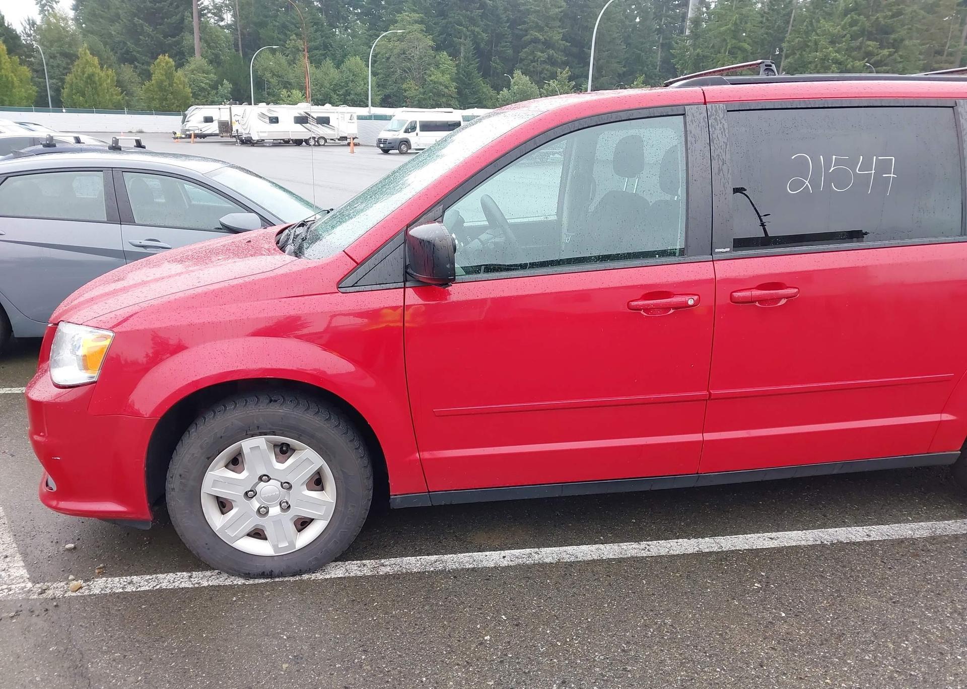 2012 DODGE GRAND CARAVAN SE