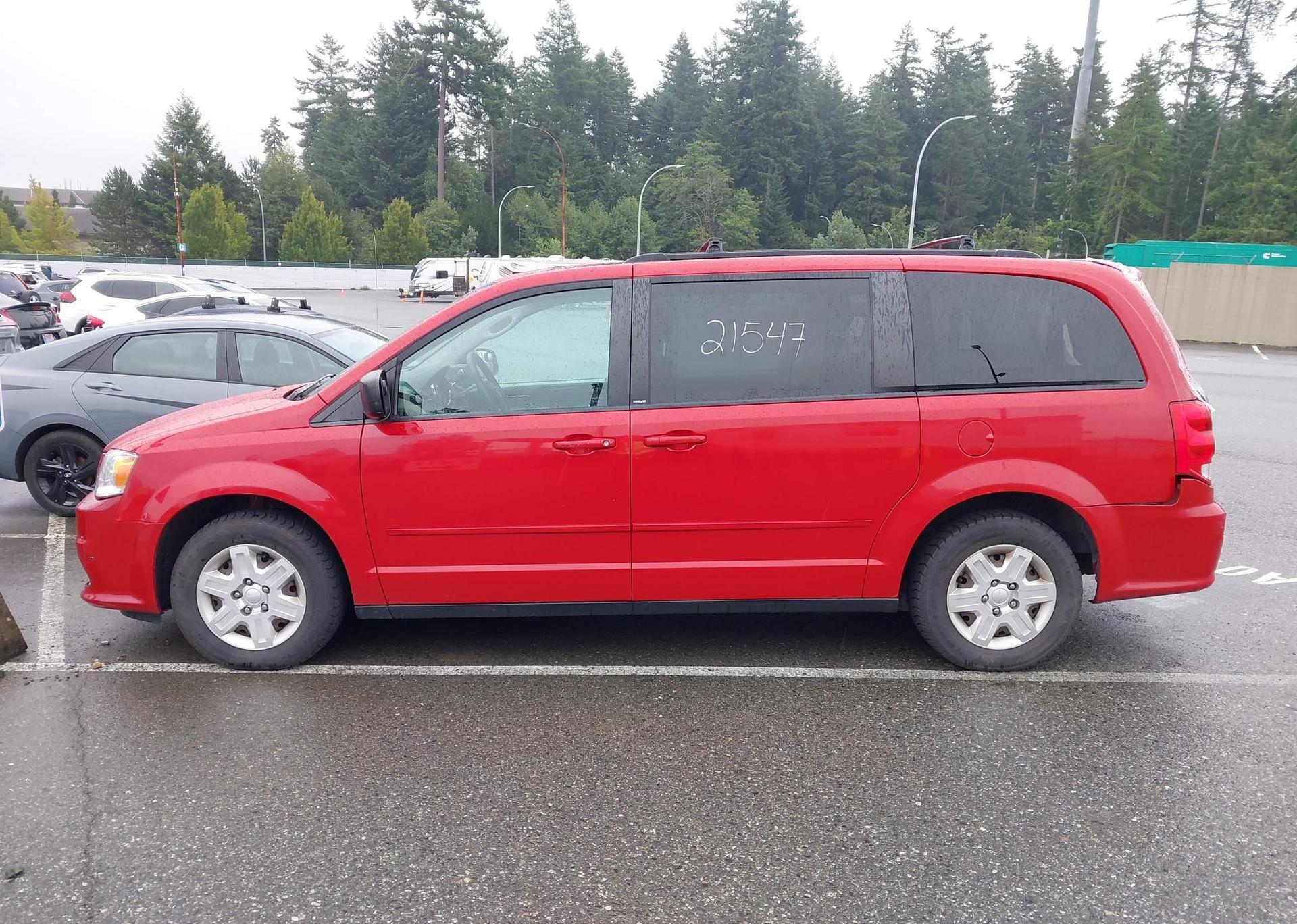2012 DODGE GRAND CARAVAN SE