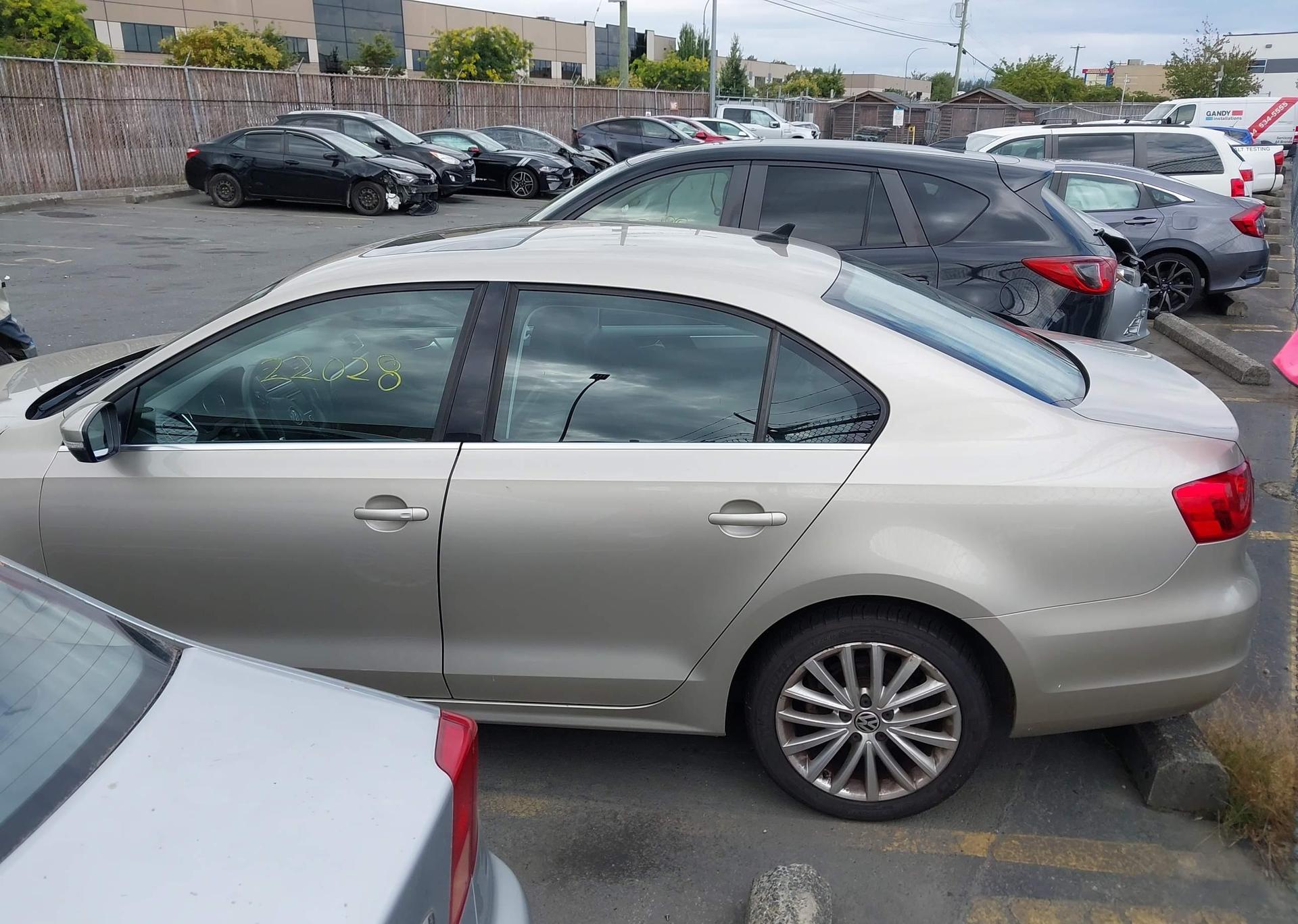 2012 VOLKSWAGEN JETTA