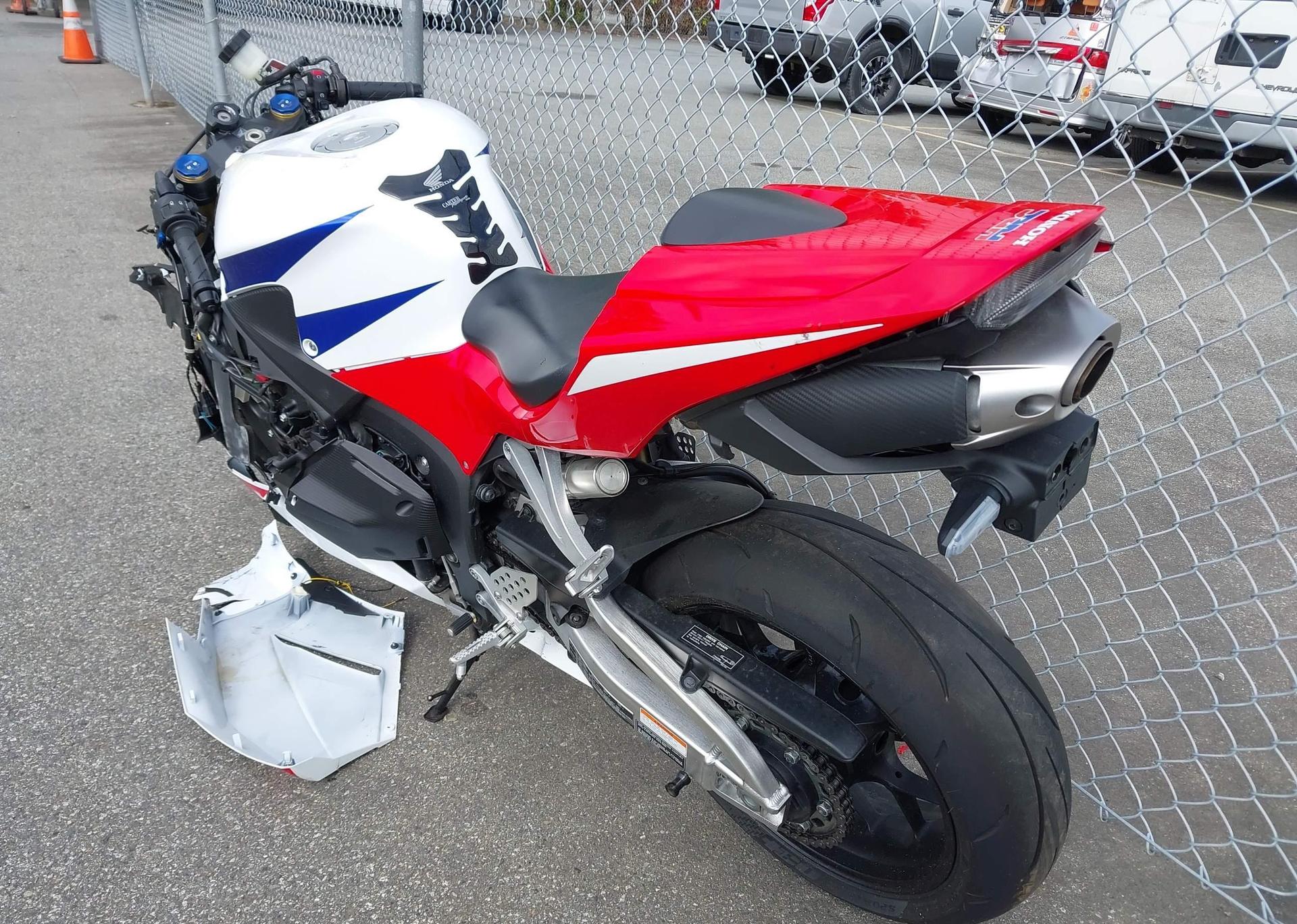 2015 HONDA CBR600 RR-ABS