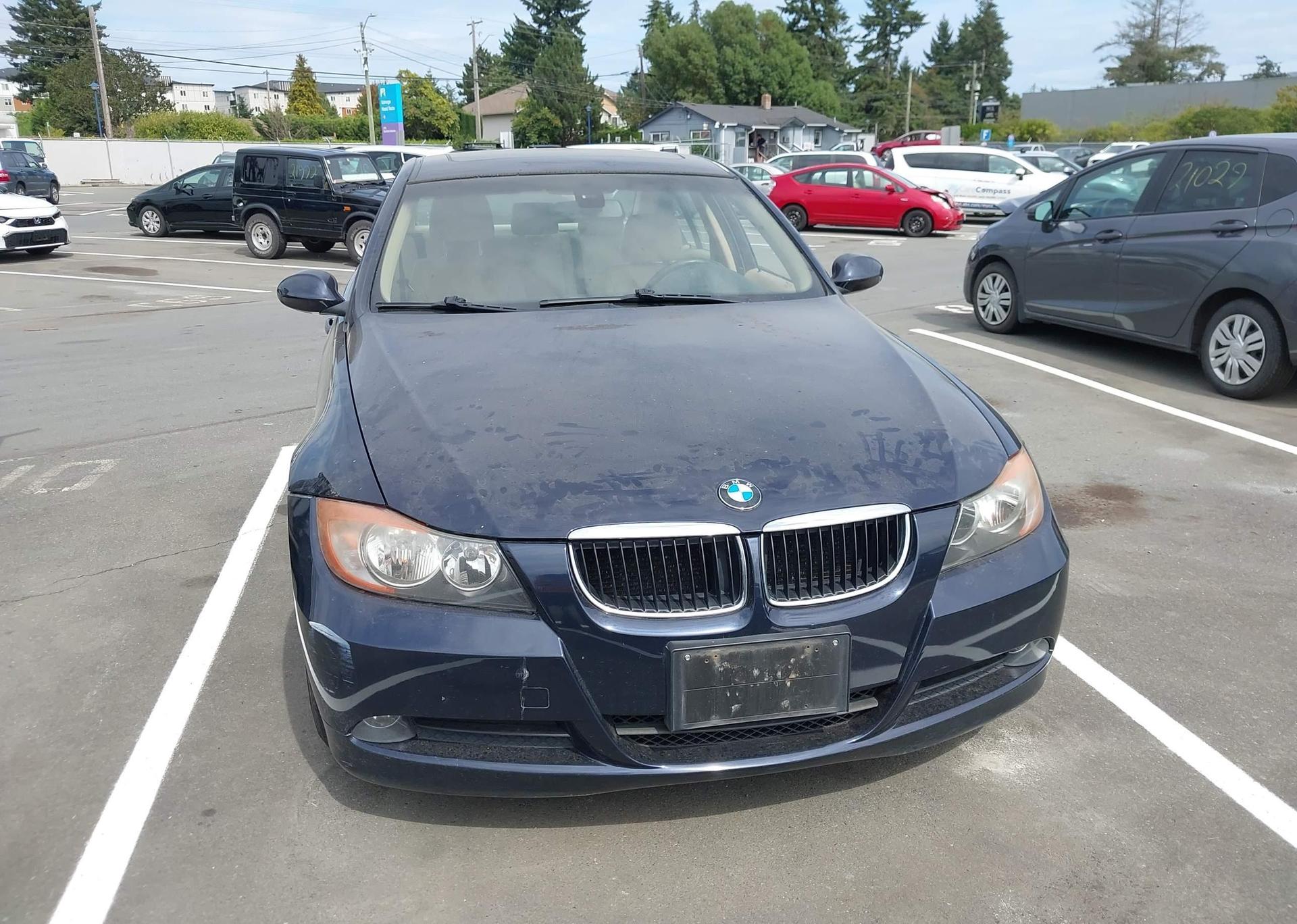 2008 BMW 323I