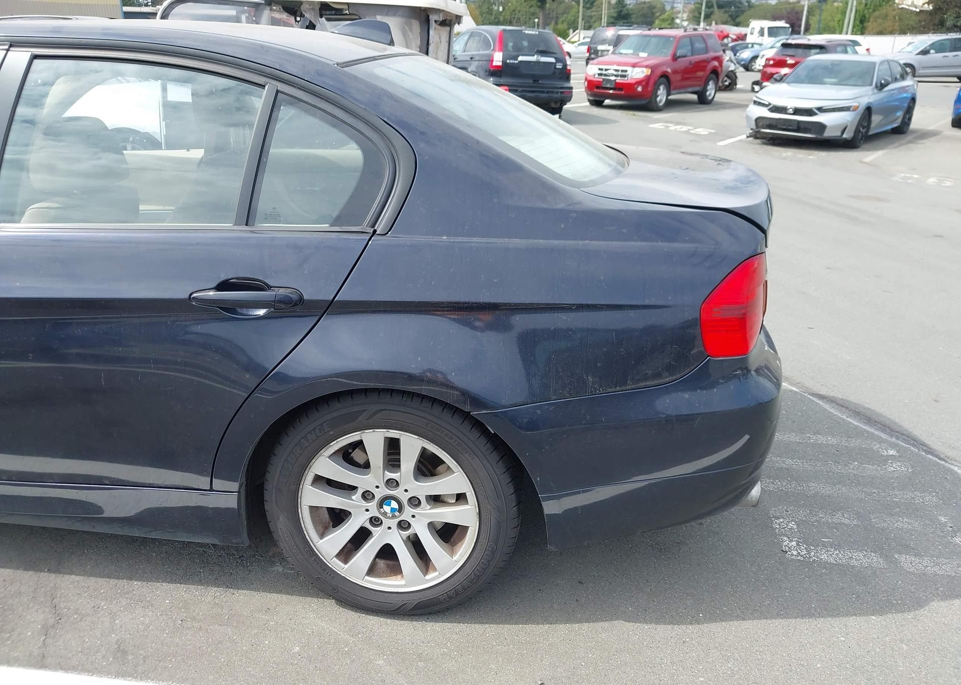 2008 BMW 323I
