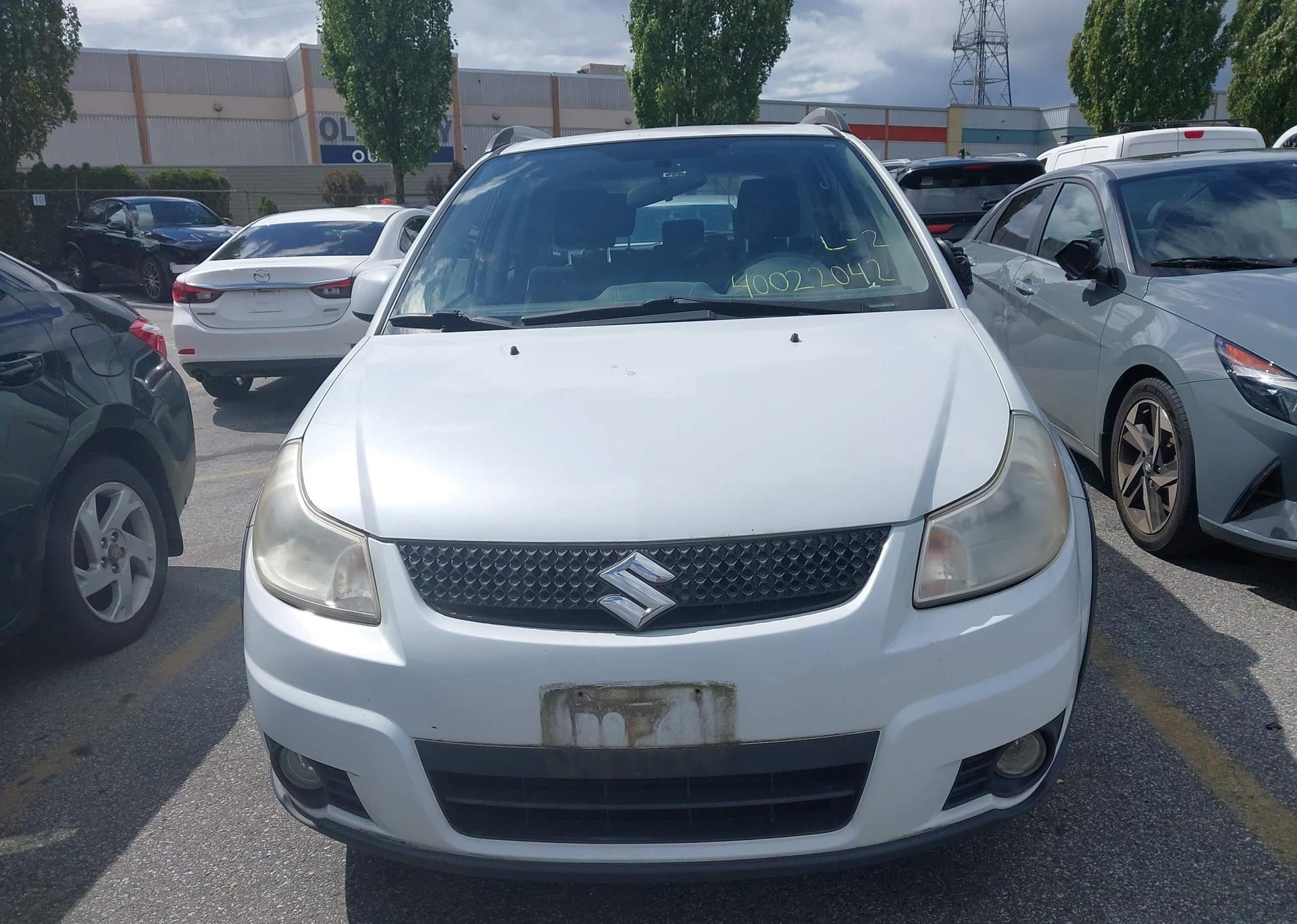 2010 SUZUKI SX4