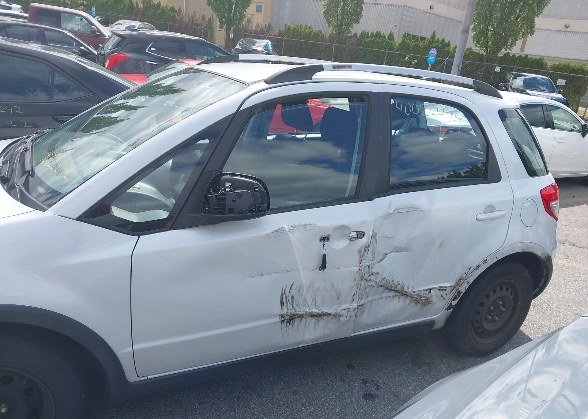 2010 SUZUKI SX4