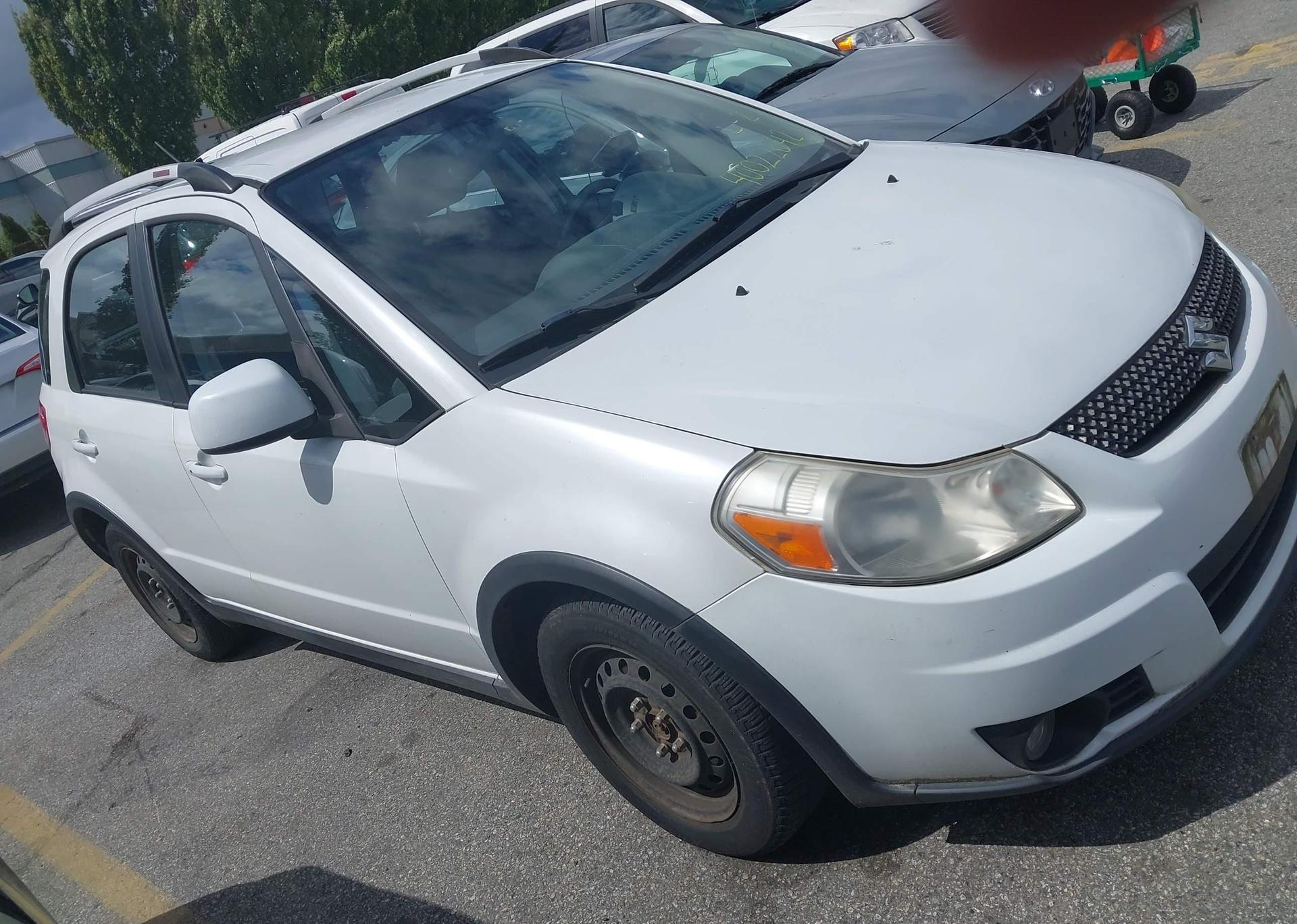 2010 SUZUKI SX4