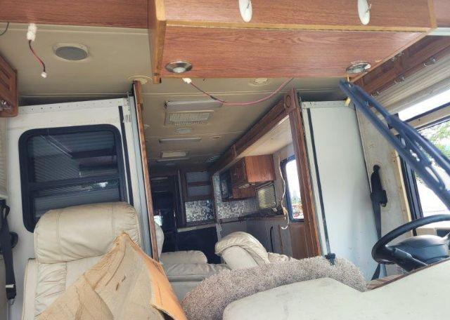 2003 HOLIDAY RAMBLER VACATIONER