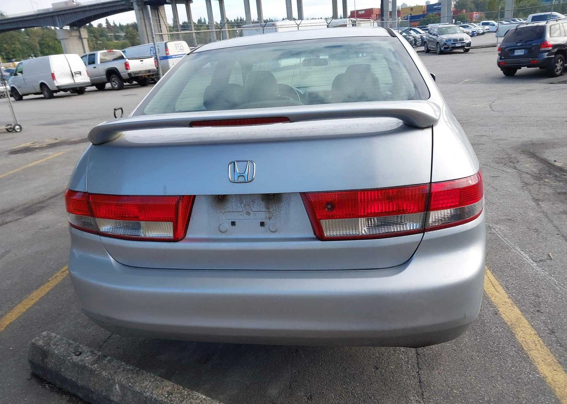 2004 HONDA ACCORD EX