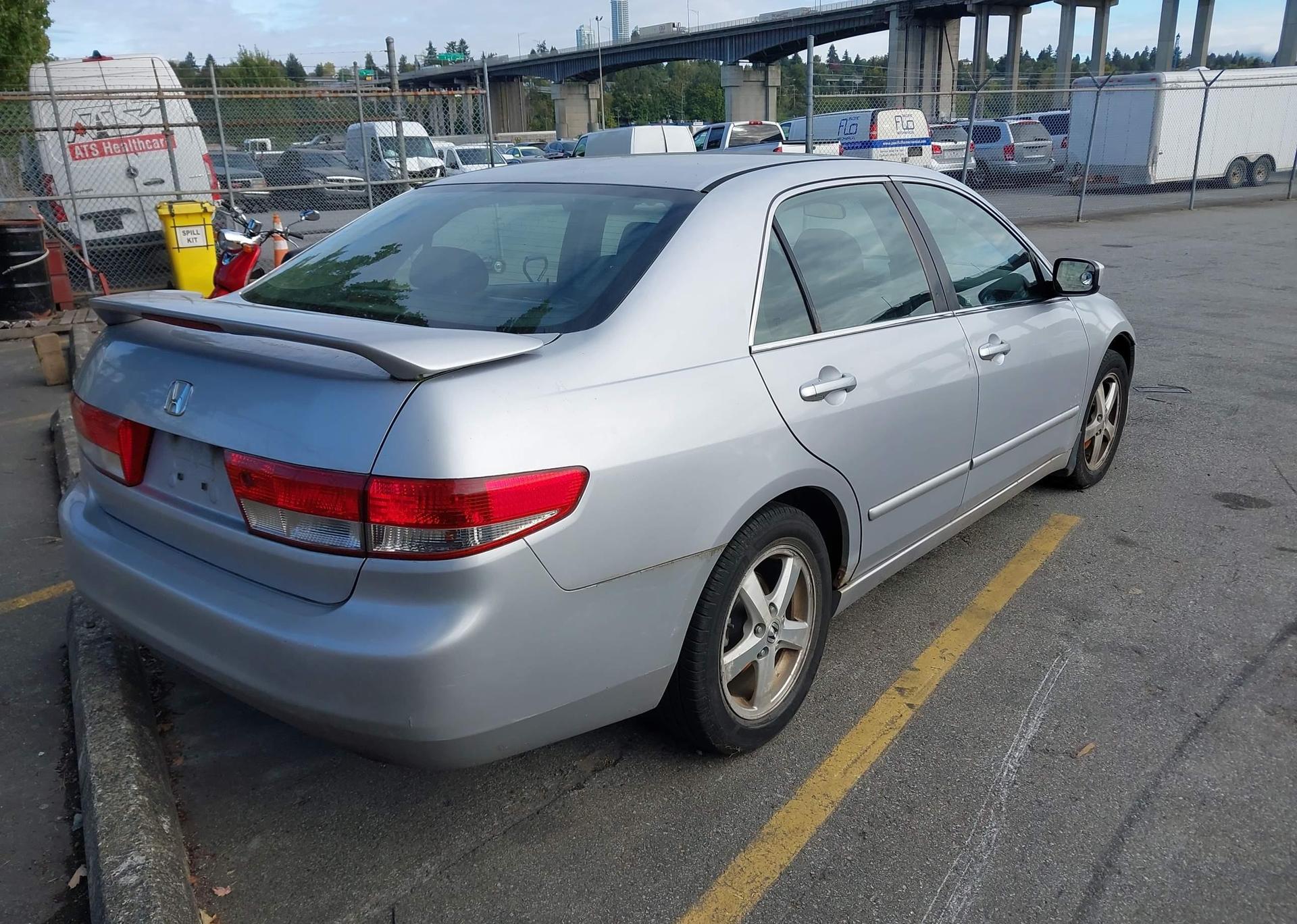 2004 HONDA ACCORD EX