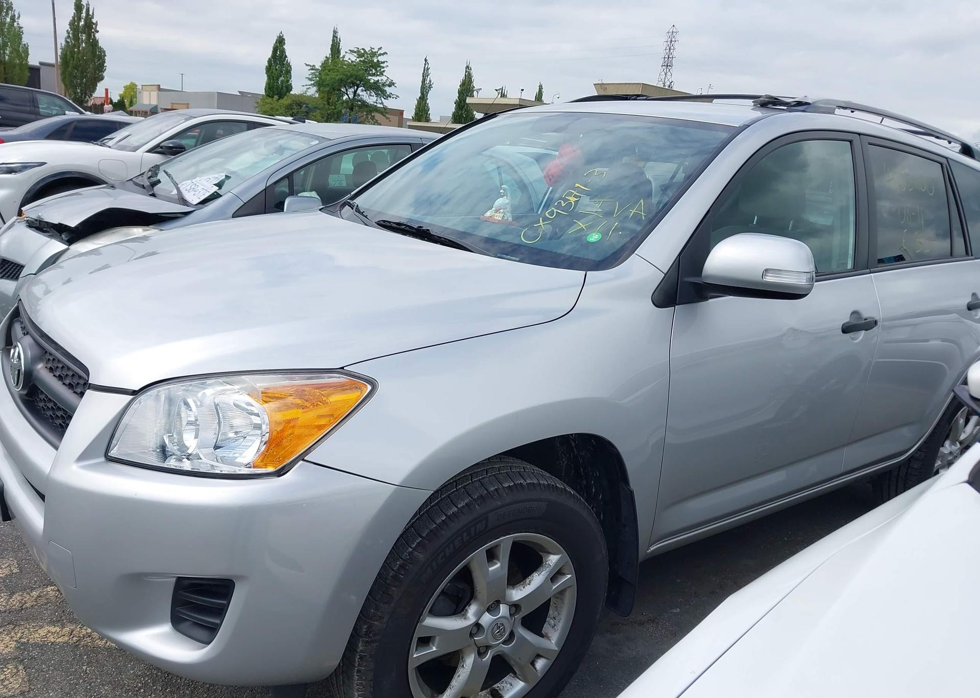 2009 TOYOTA RAV4
