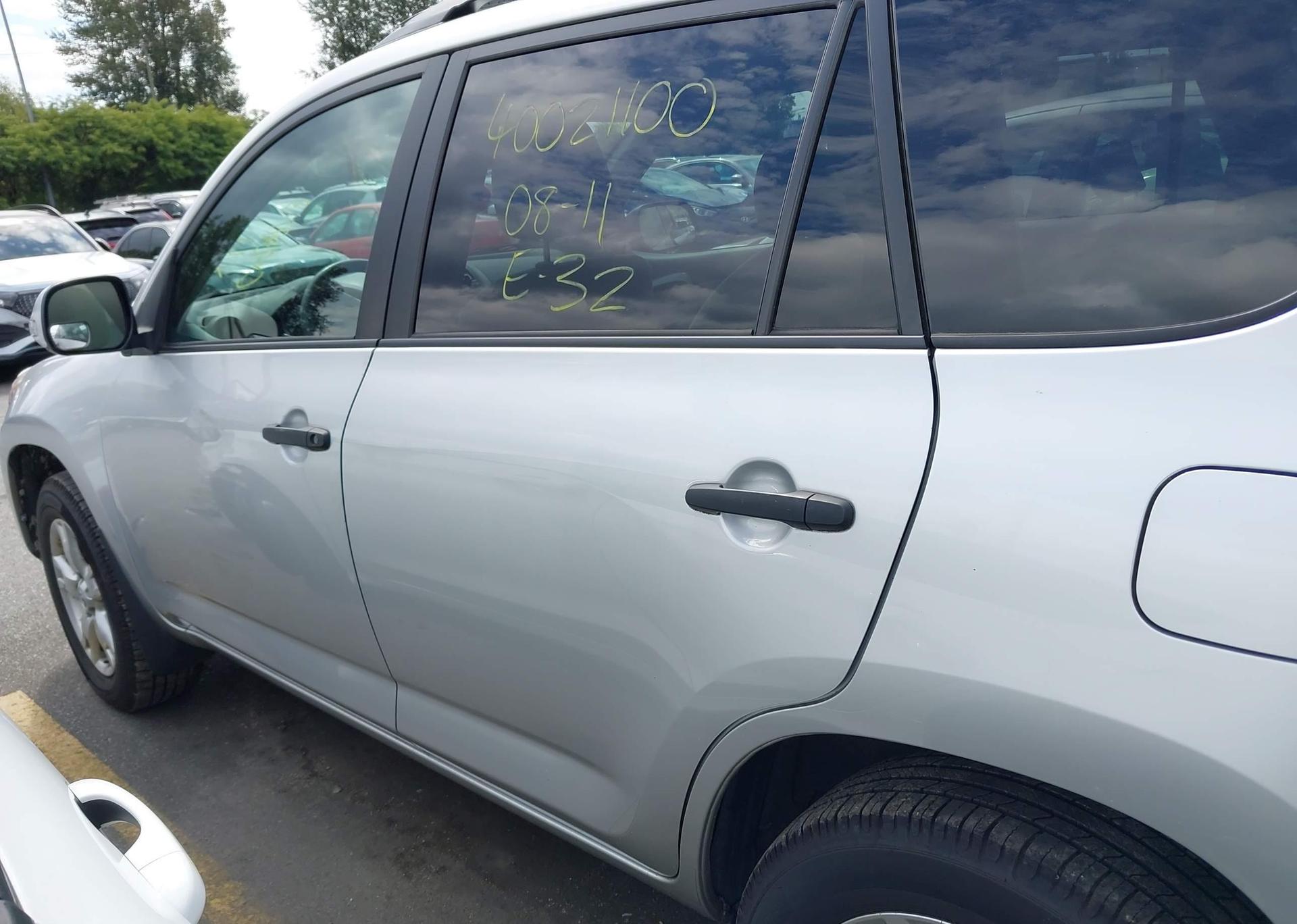 2009 TOYOTA RAV4