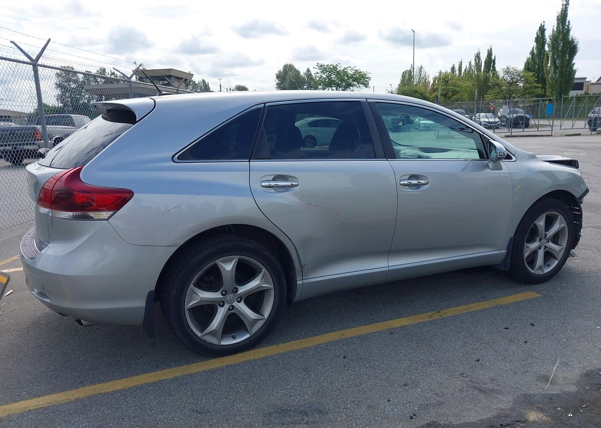 2016 TOYOTA VENZA