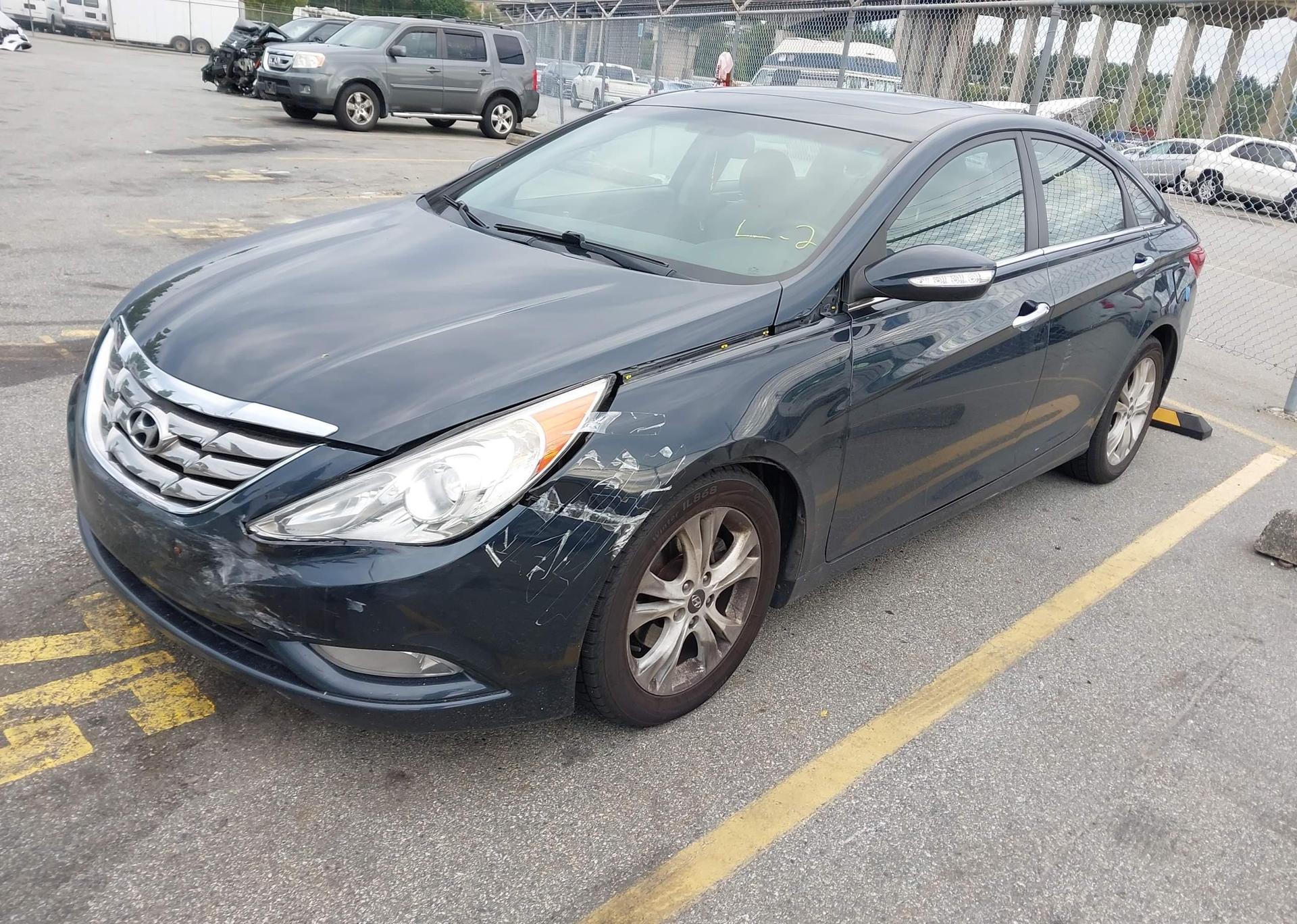 2011 HYUNDAI SONATA SE