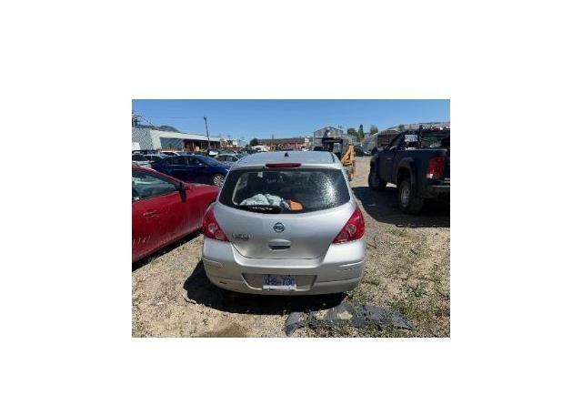 2009 NISSAN VERSA