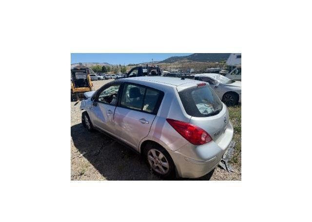 2009 NISSAN VERSA