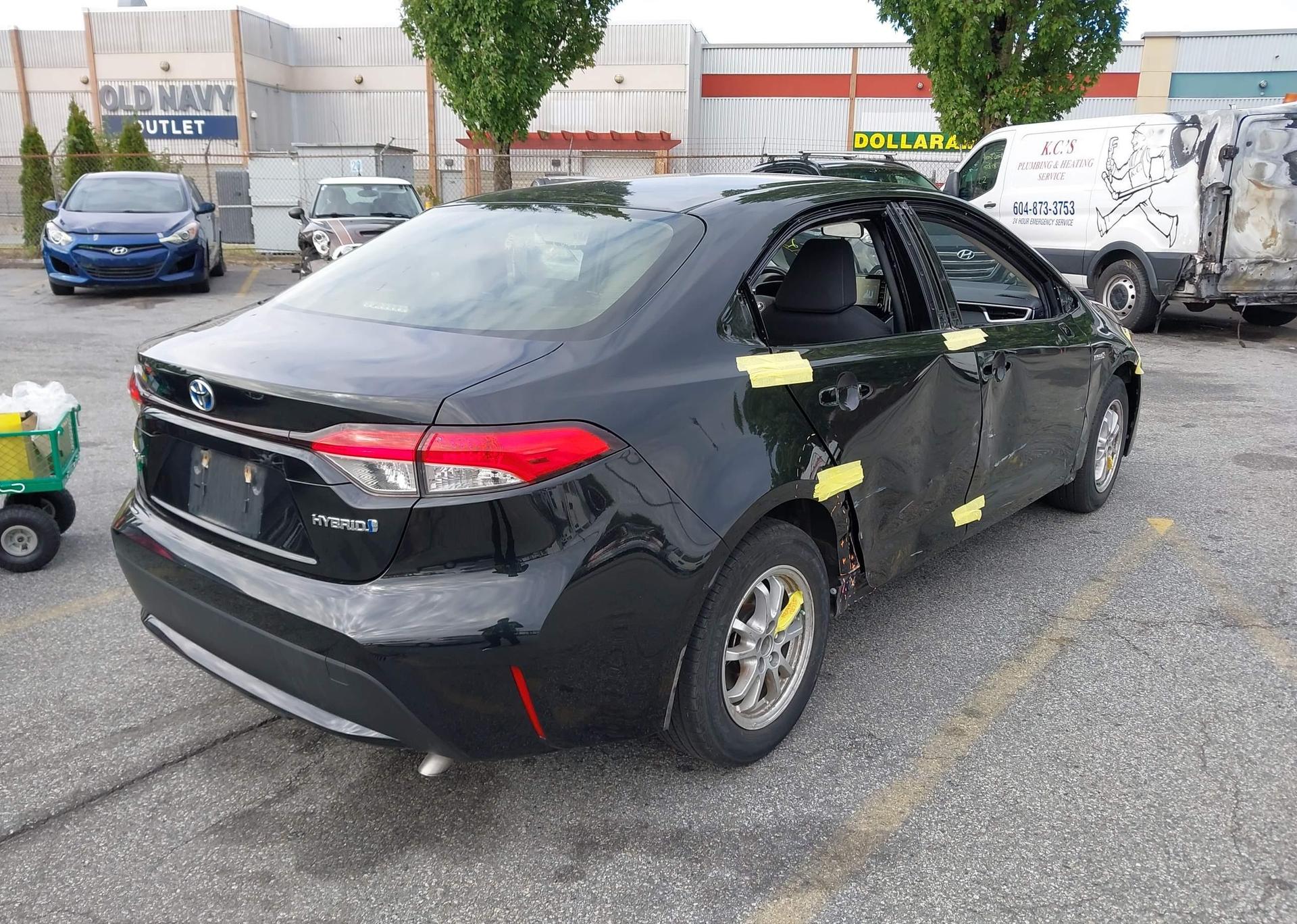 2021 TOYOTA COROLLA