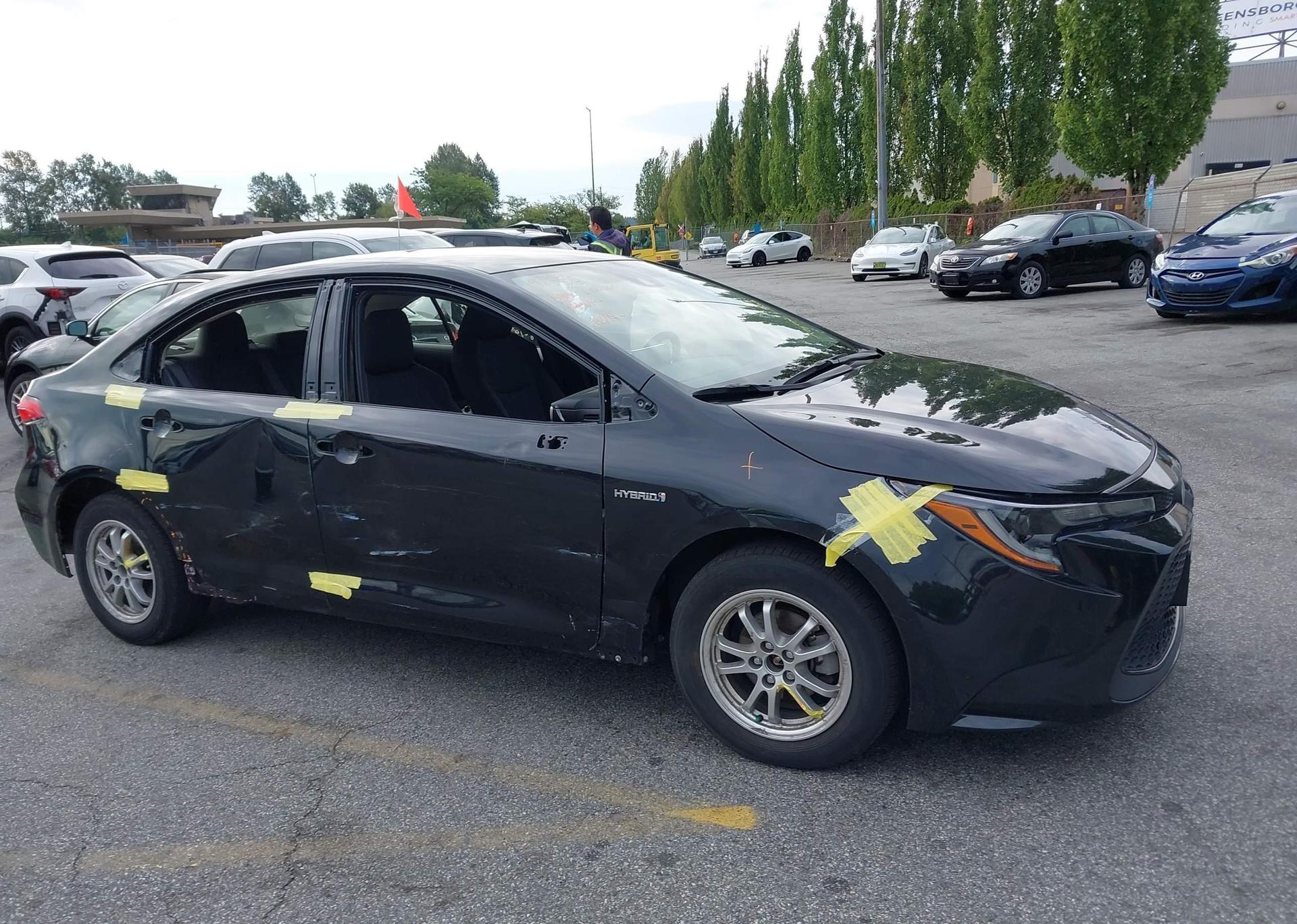 2021 TOYOTA COROLLA