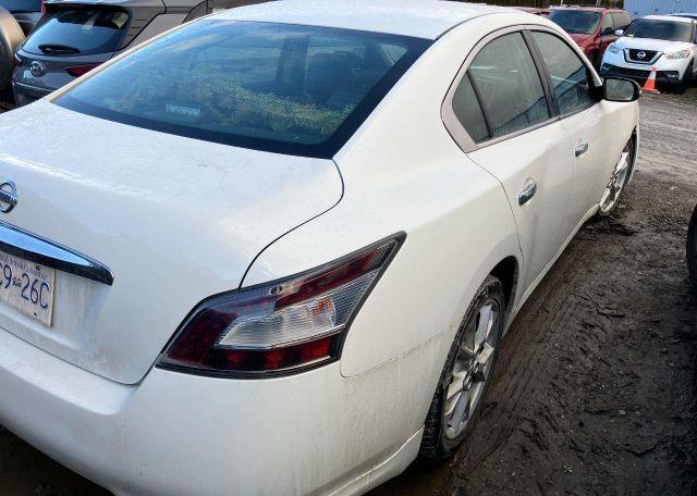 2014 NISSAN MAXIMA S