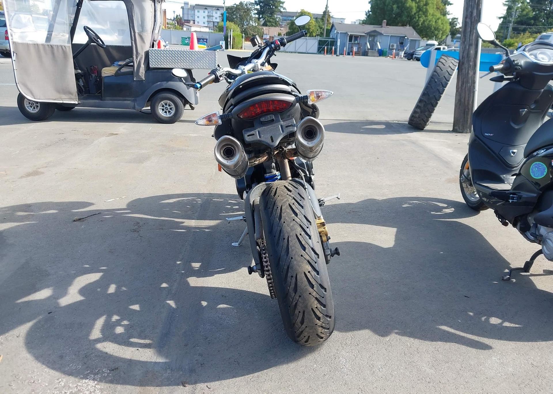 2012 Triumph STREET TRIPLE R