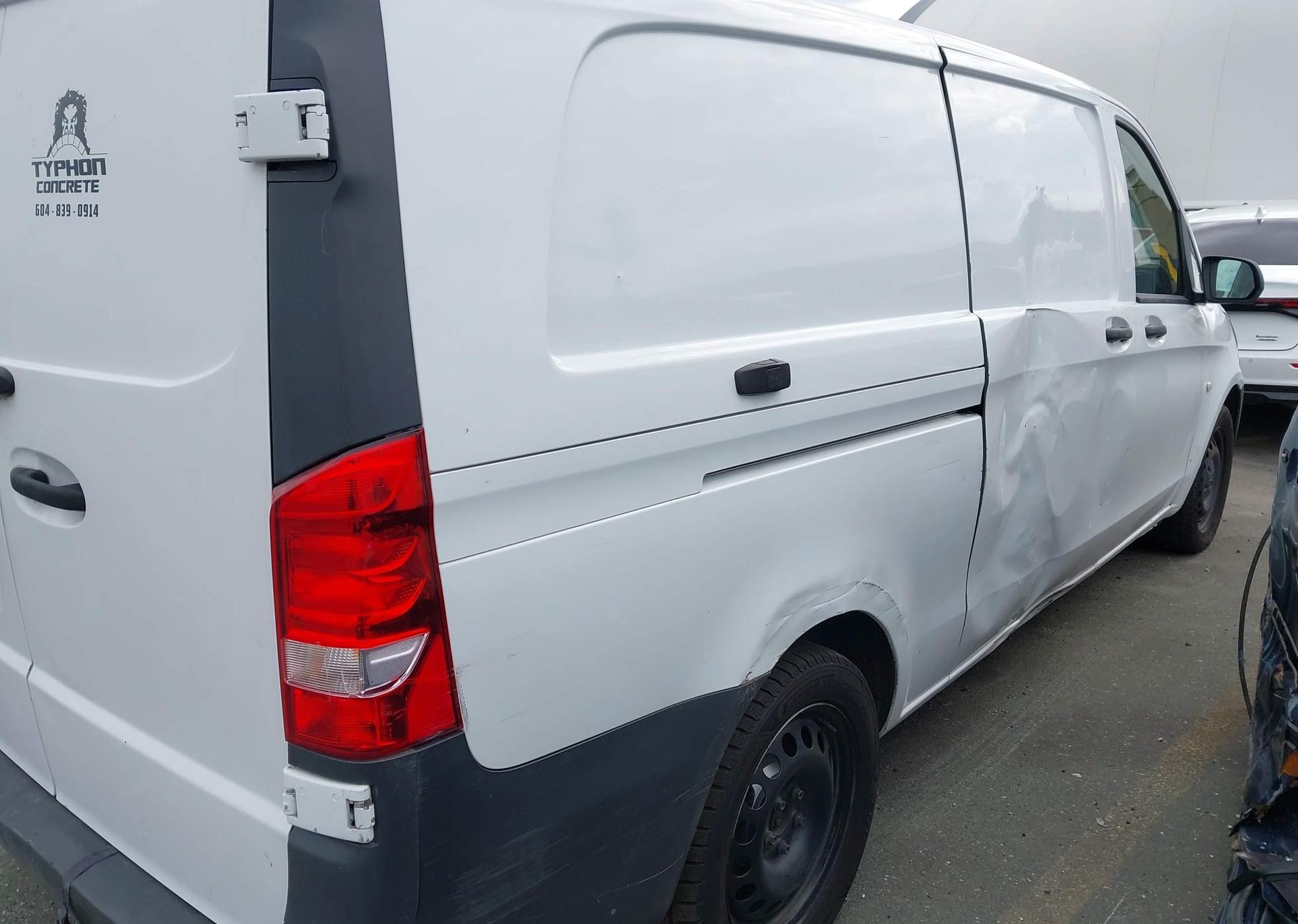 2018 MERCEDES-BENZ METRIS