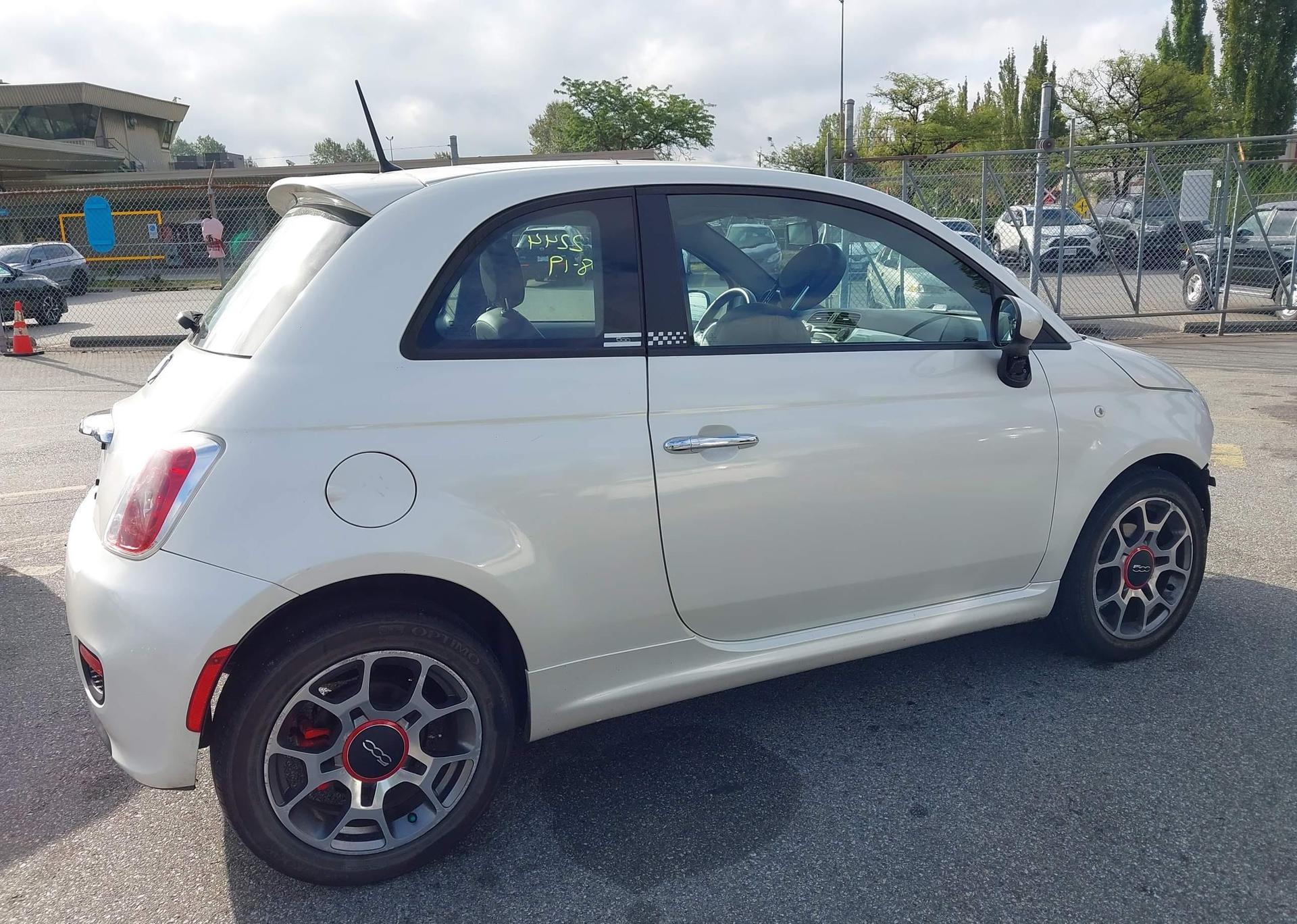 2012 FIAT 500