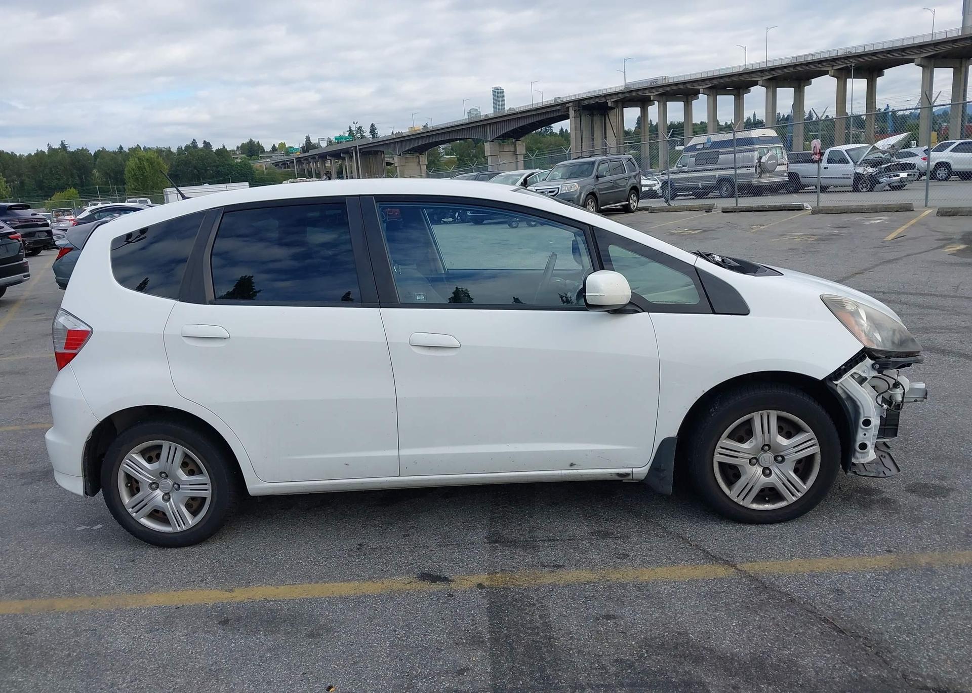2014 HONDA FIT