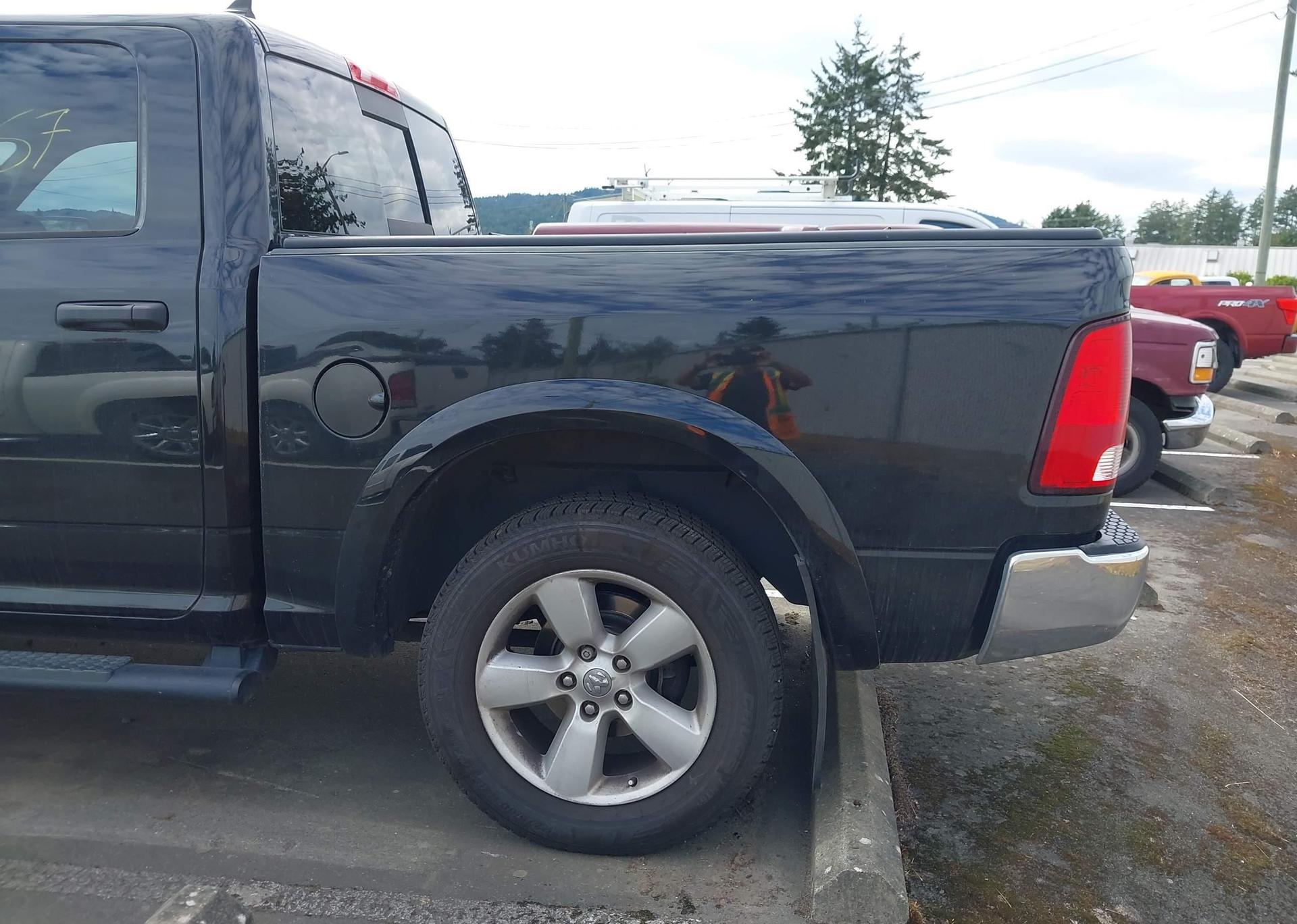 2018 RAM 1500 SLT