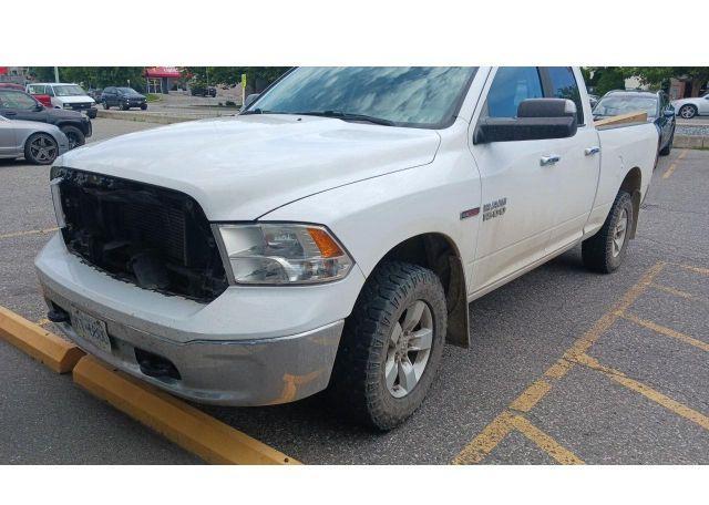 2016 RAM 1500 SLT